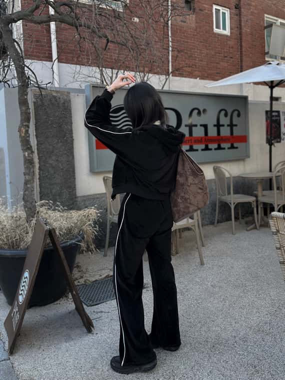 車線拼接絨面連帽外套