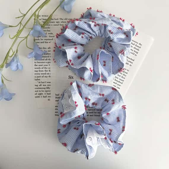 小紅點綴格紋大髮圈