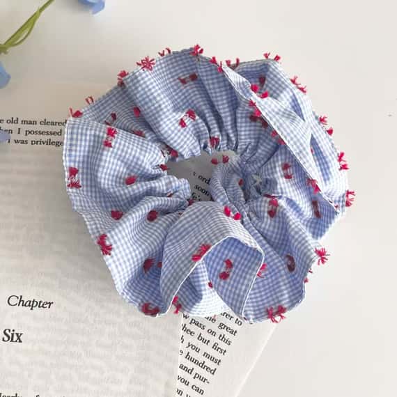 小紅點綴格紋大髮圈