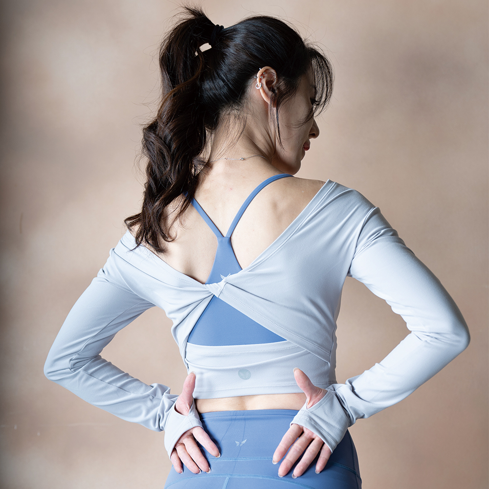 美麗飛長袖美背短版上衣-海鷗灰 (SUGAGULL GREY)