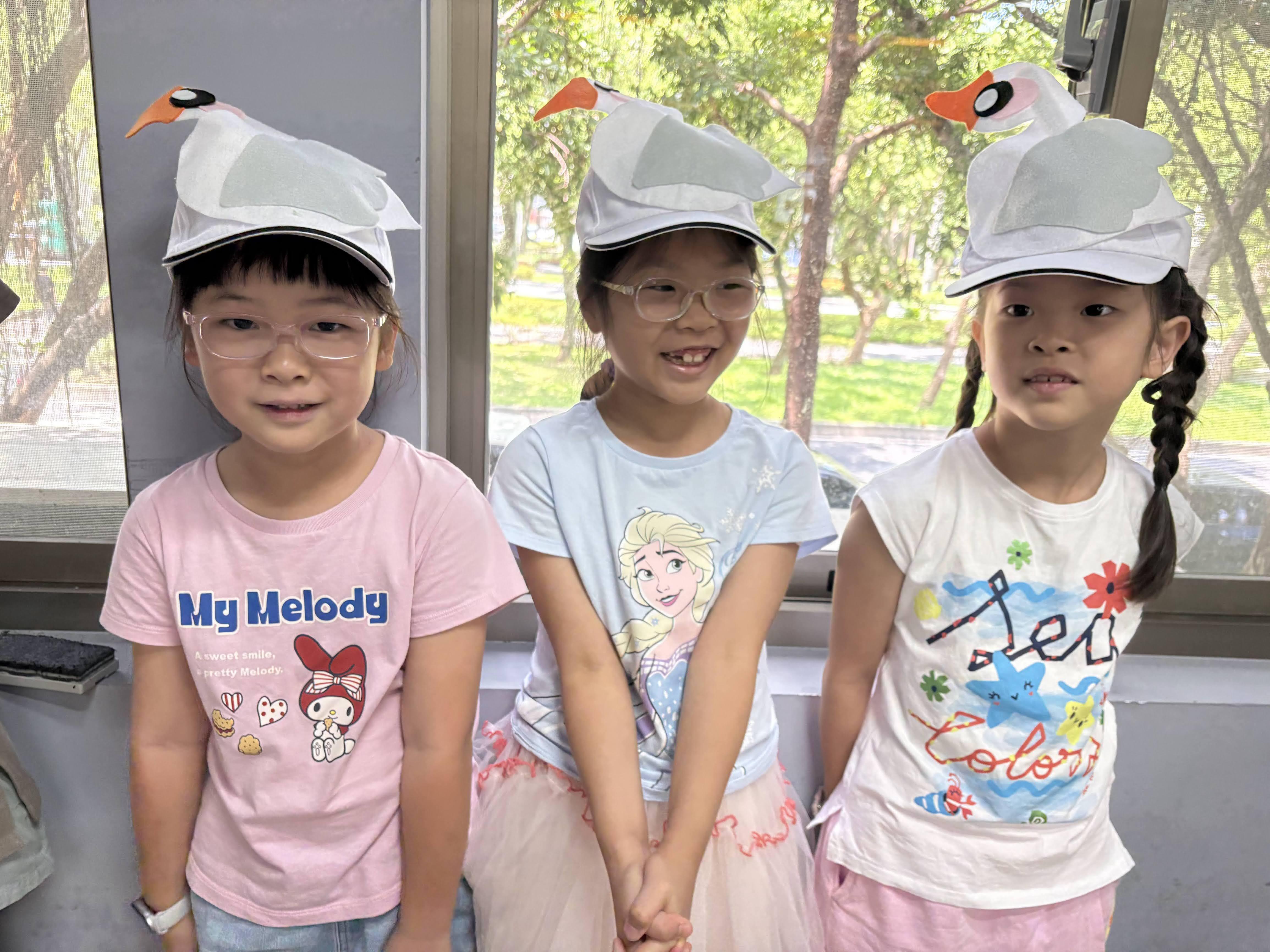 【超早鳥優惠!10/15止】4-12歲|外師全美語冬令營|童話故事歷險營 × 實驗 × 烘焙 × 角色扮演 × 實境體驗12