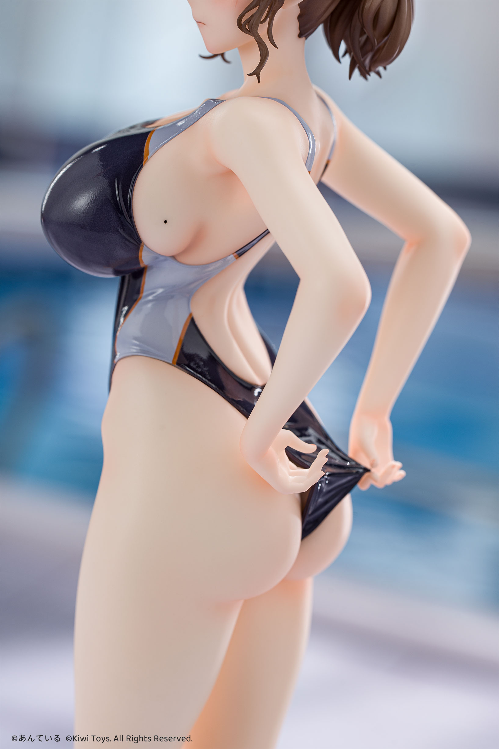 【預購】遊泳部老師 穗成美 X Kiwi Toys7