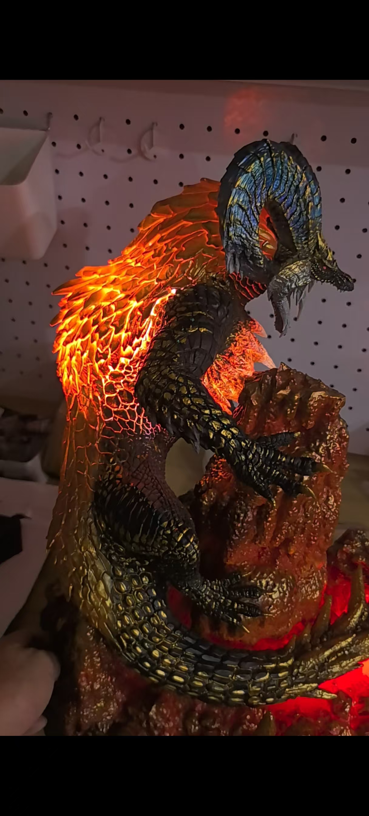 【預購】魔物獵人 絢輝龍 X BlackFatalis-Studio8