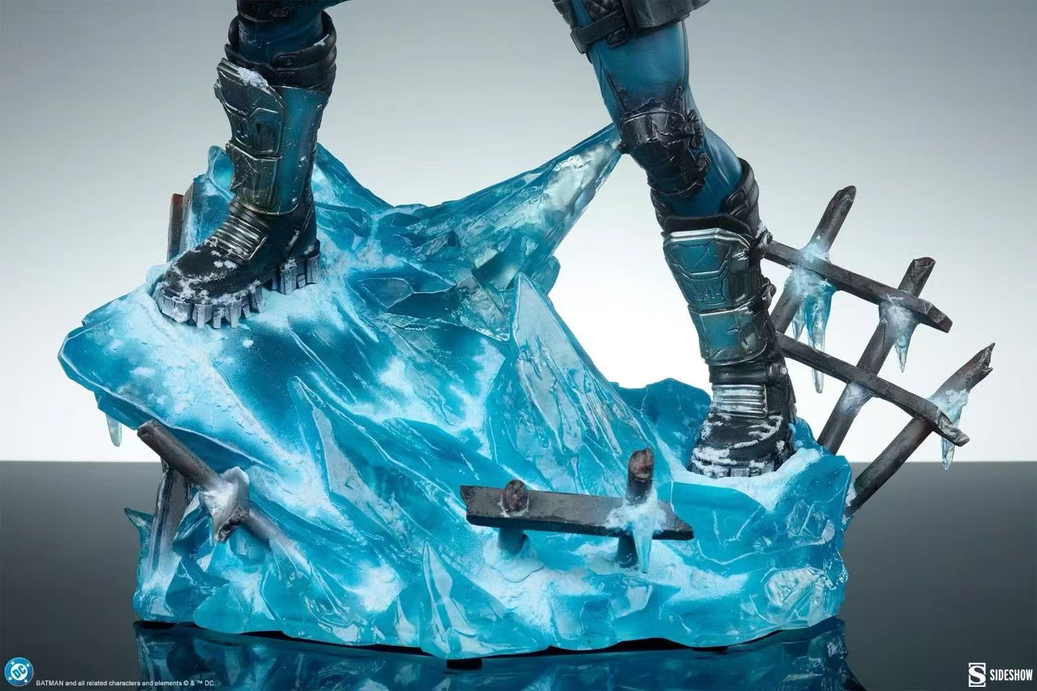 【售罄展示追加請私訊客服@toystationtw】Mr. Freeze 急凍先生 雕像 300930 X Sideshow10