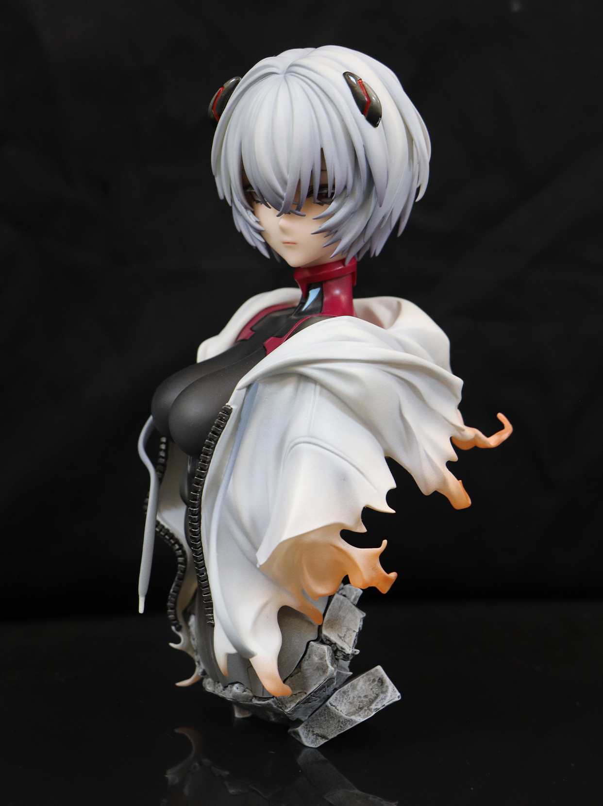 【預購】Eva新世紀福音戰士 塗裝成品 綾波零胸像 X 漆匠工作室3