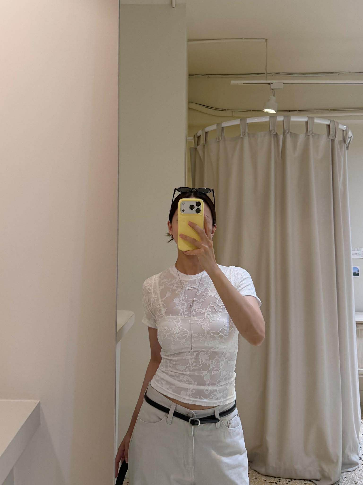 蕾絲花紋短袖上衣 ( 2色 )3