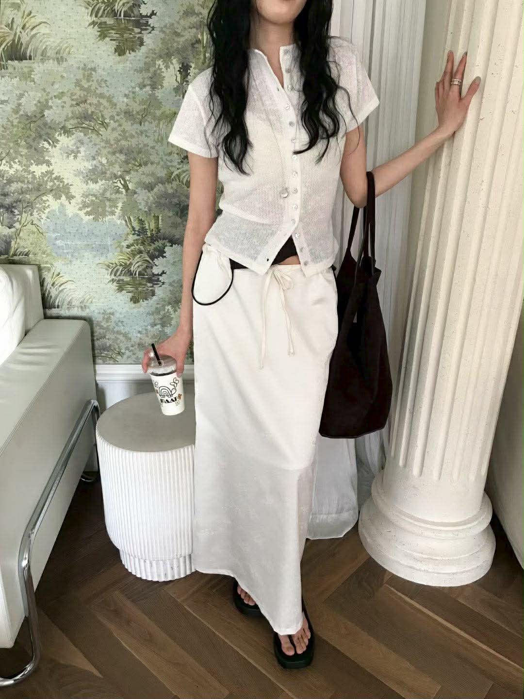 小花貝殼釦短袖衫 ( 3色 )18