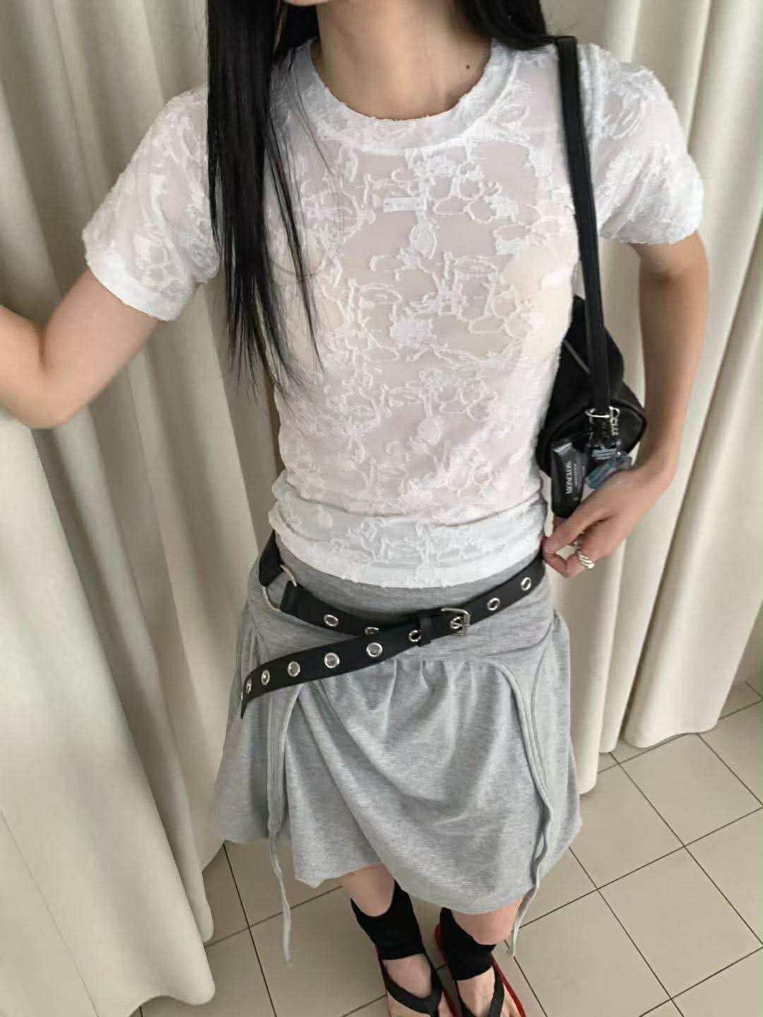 蕾絲花紋短袖上衣 ( 2色 )14