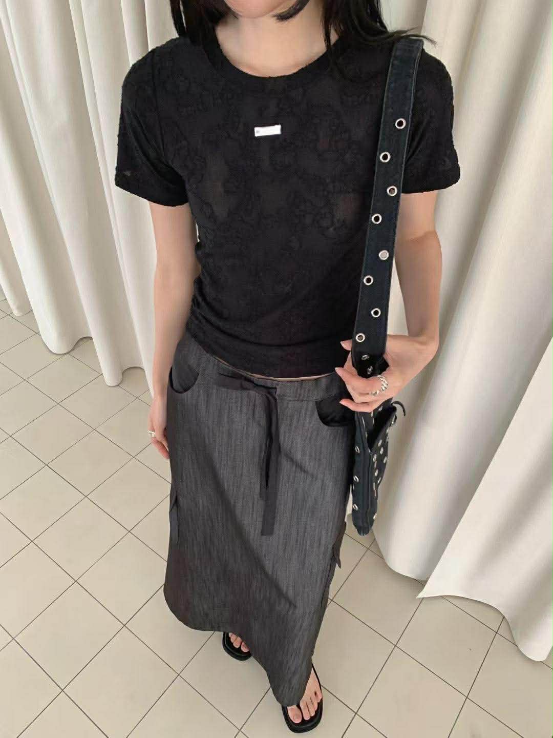 蕾絲花紋短袖上衣 ( 2色 )20