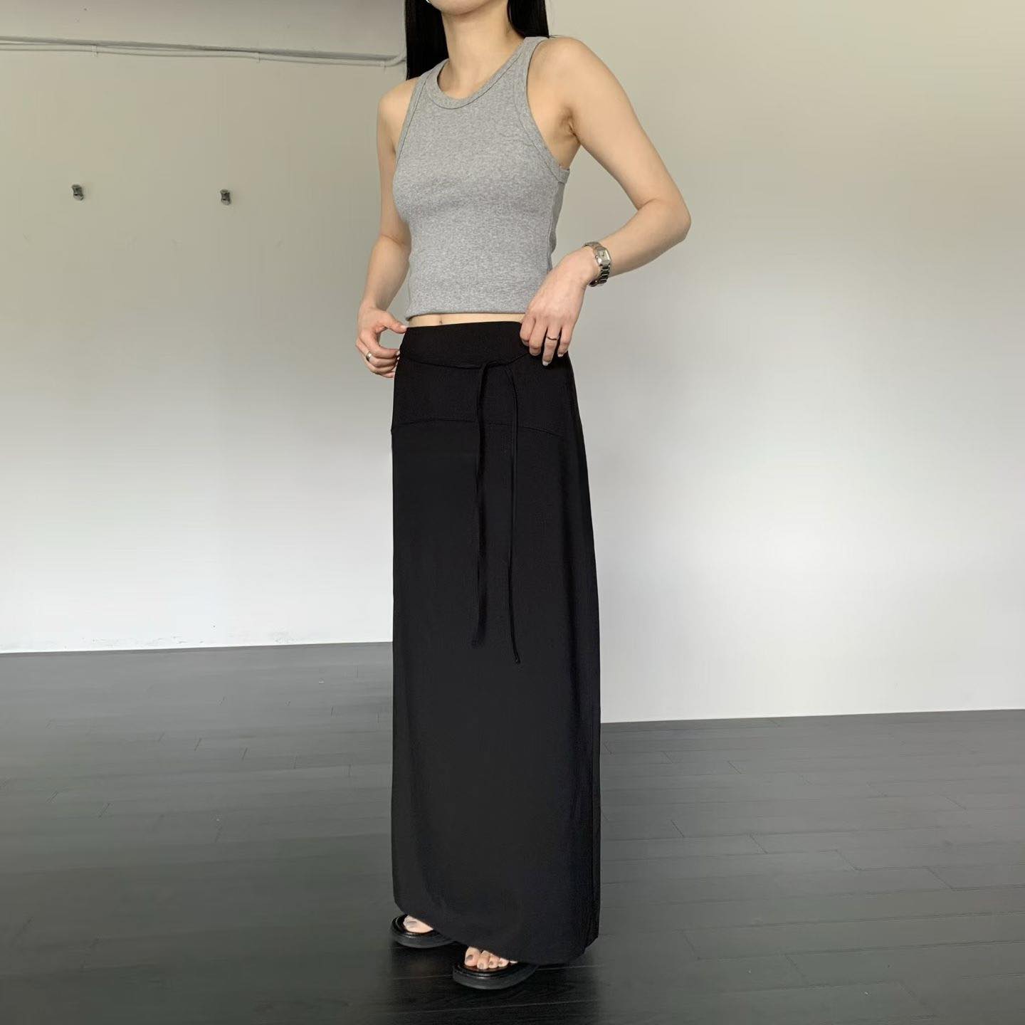 極簡細帶直筒西裝裙 ( 2色 )8
