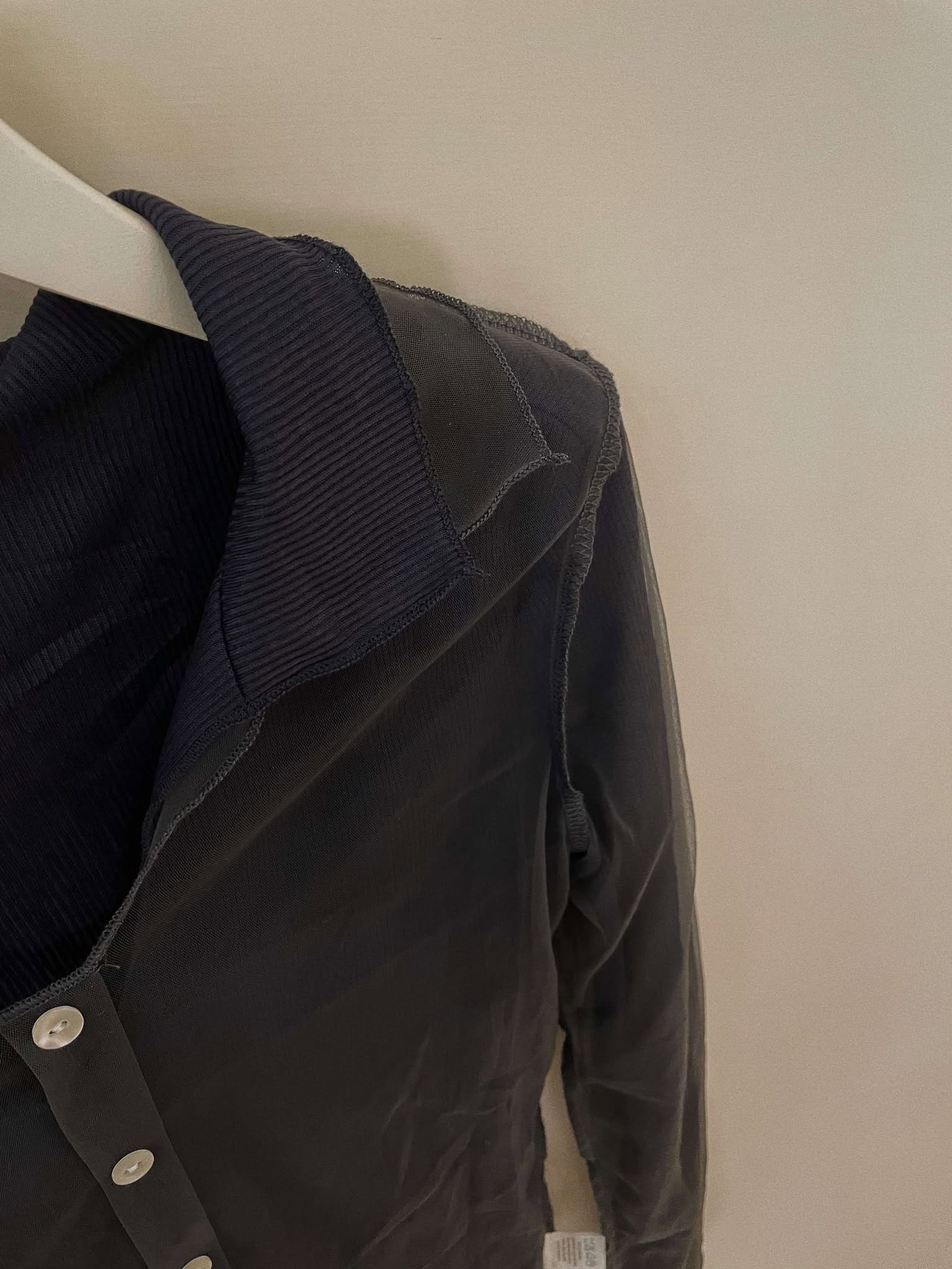 兩件式紗料開襟上衣 ( 2色 )24