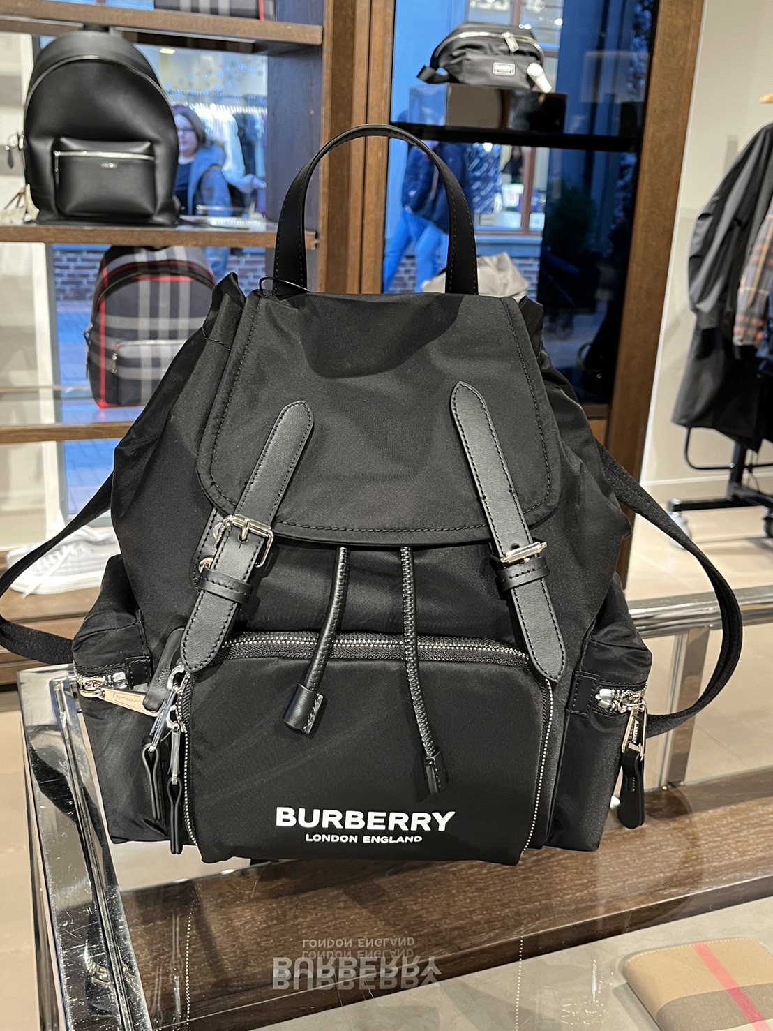 Burberry 尼龍後背包