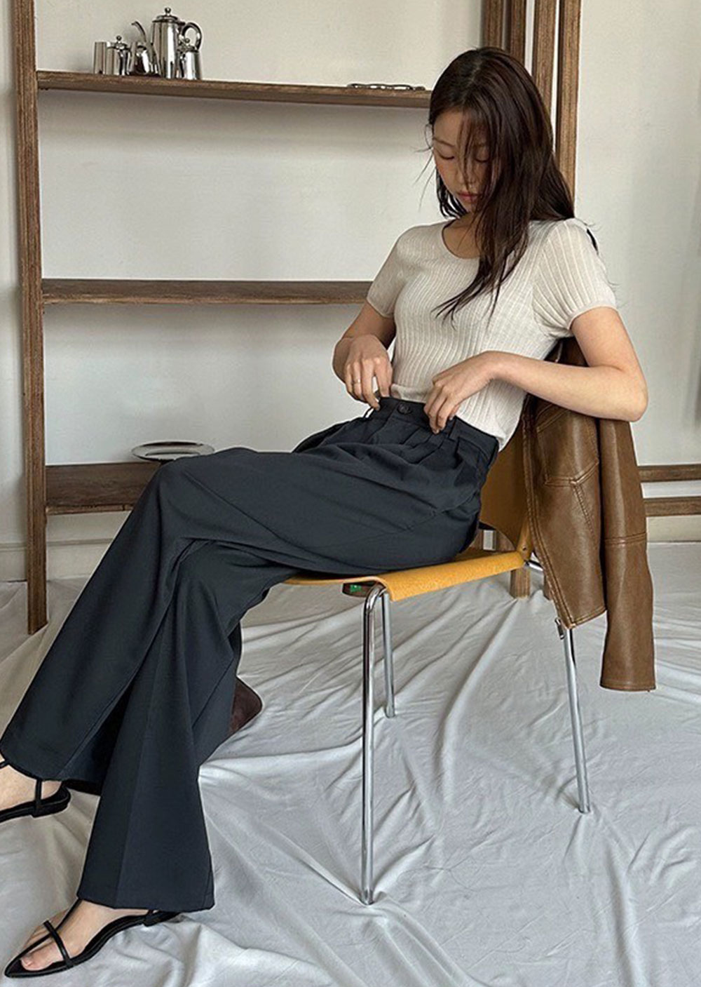 U領質感坑條針織衫2