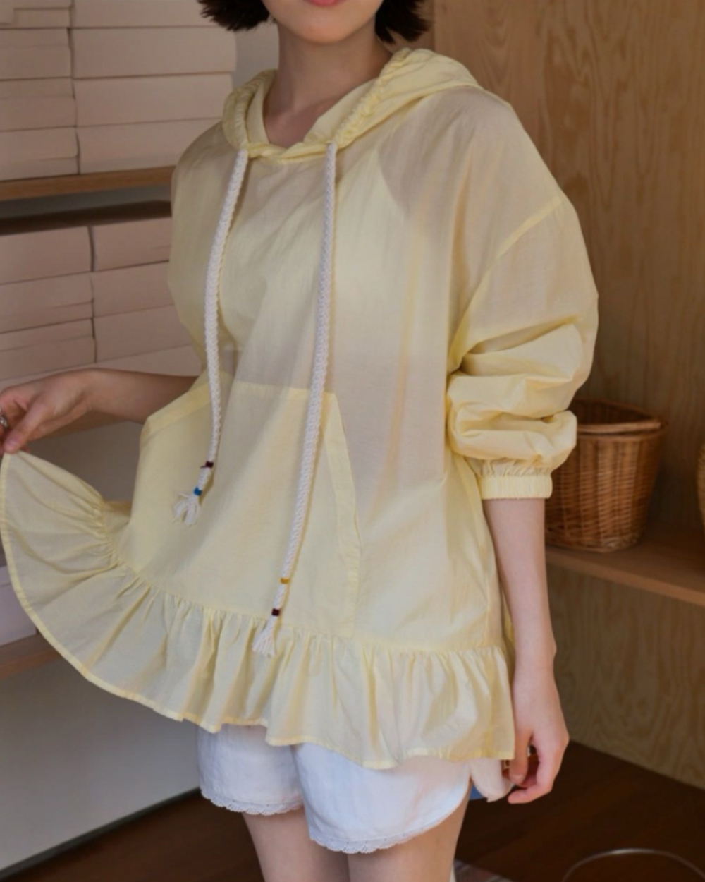 清透連帽傘擺防曬衫-黃5