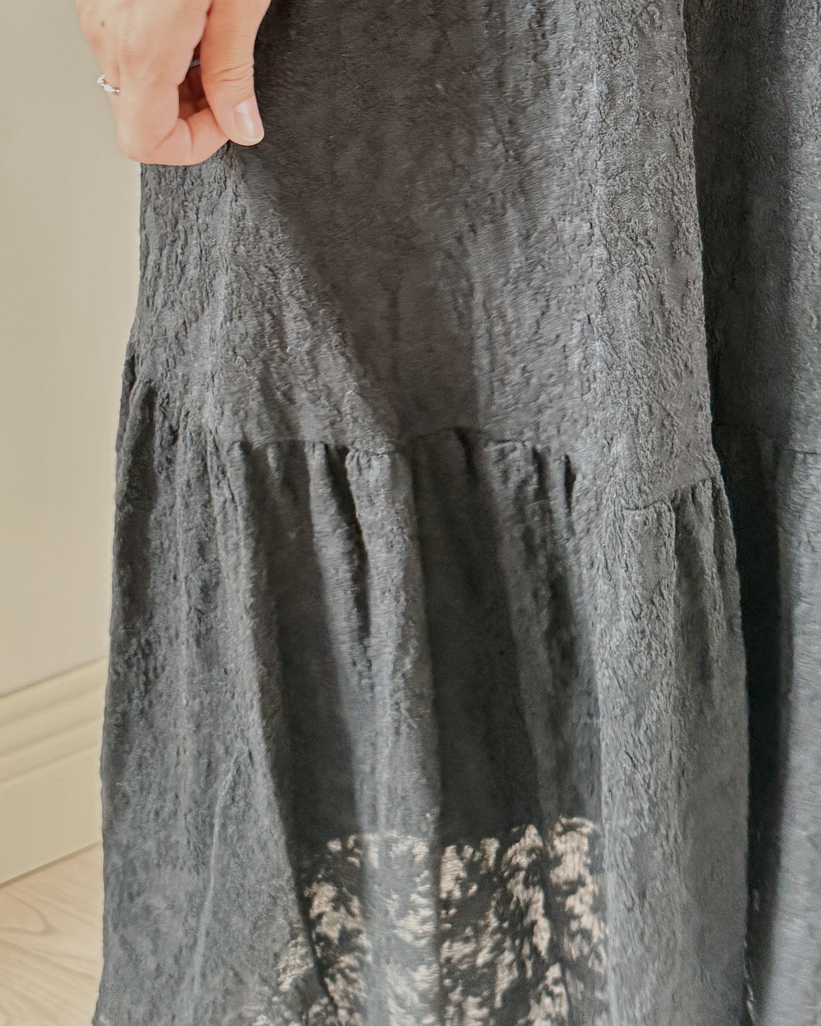 法式蕾絲鬆緊萬能裙-黑5