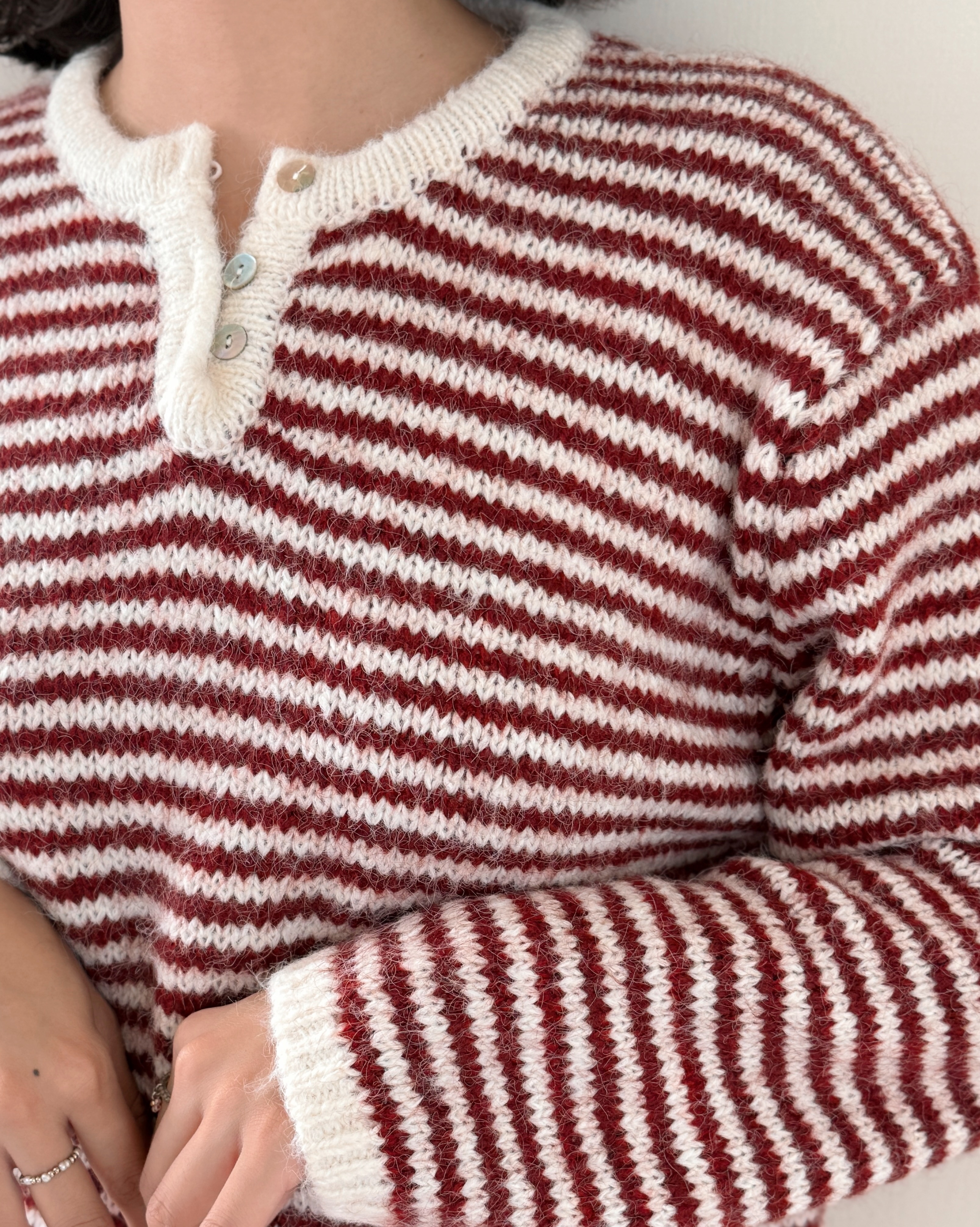 霧絨條紋毛衣-紅2