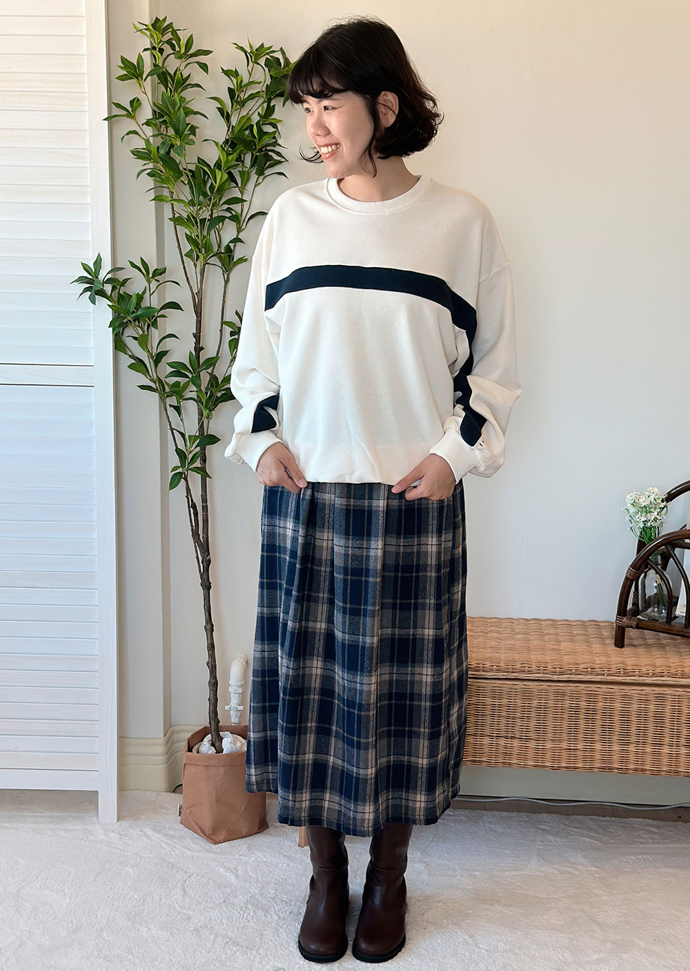 韓國圓領撞色大學tee9