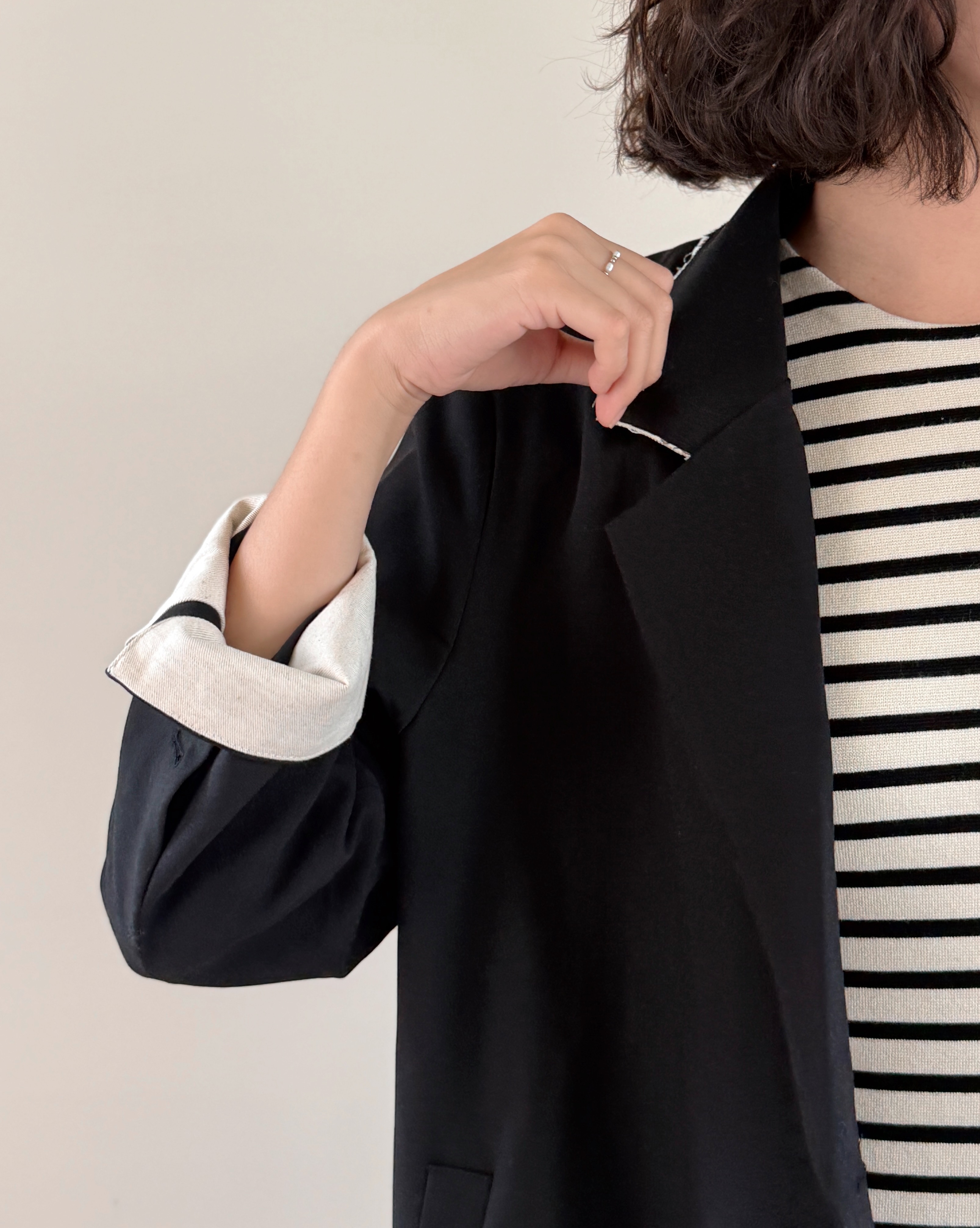 撞色毛邊寬版西外4