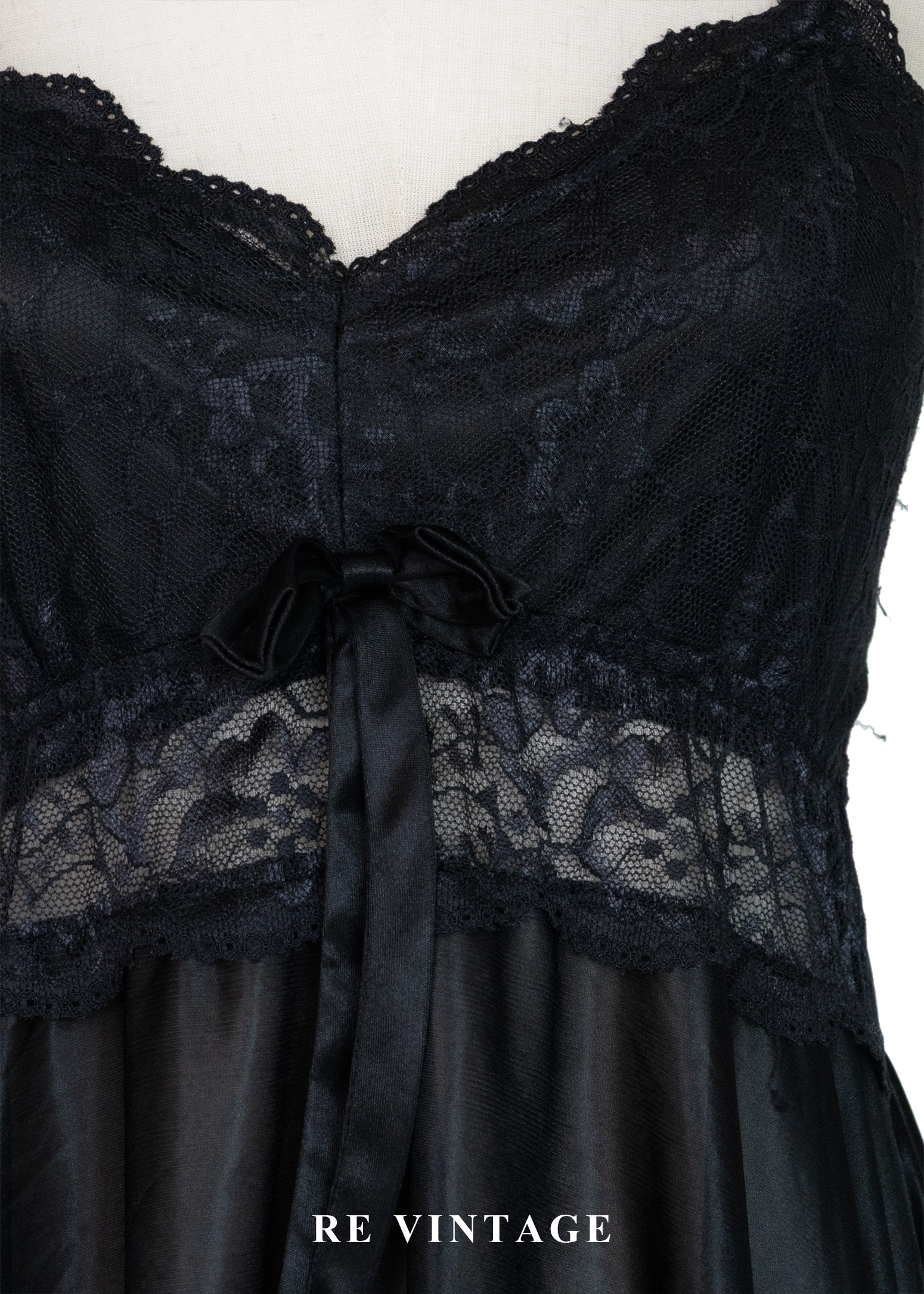 午夜蕾絲叛逆少女細肩帶內搭洋裝5