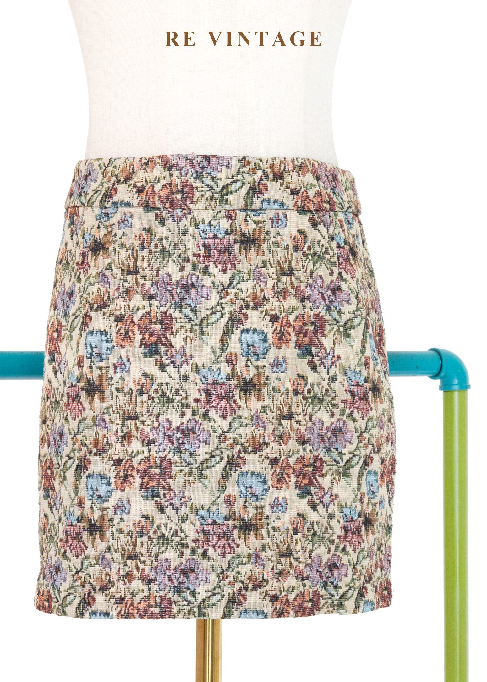 Tapestry Bloom 古世紀優雅花瓣短裙