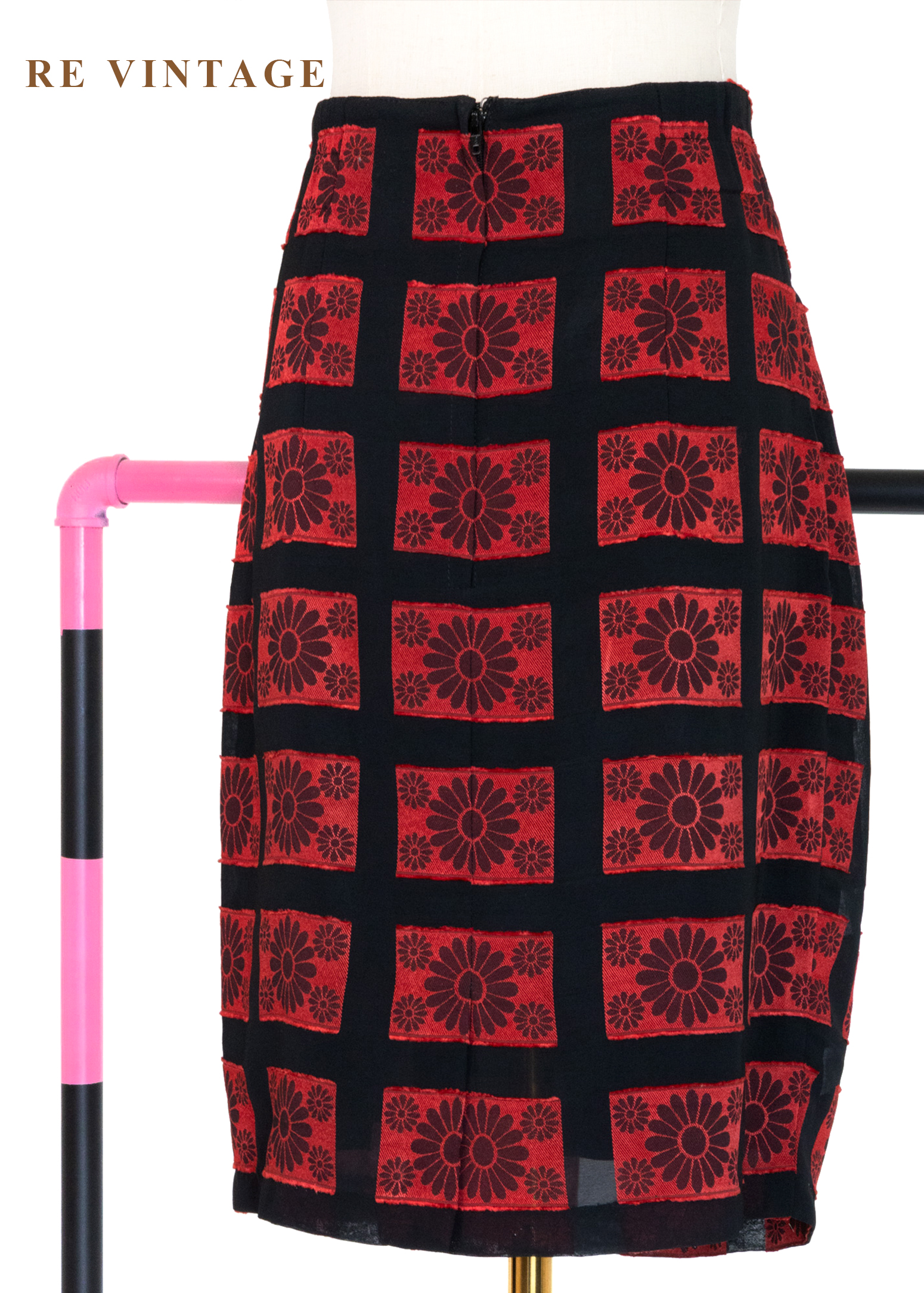 紅黑花朵定格照片高腰短裙(29")7