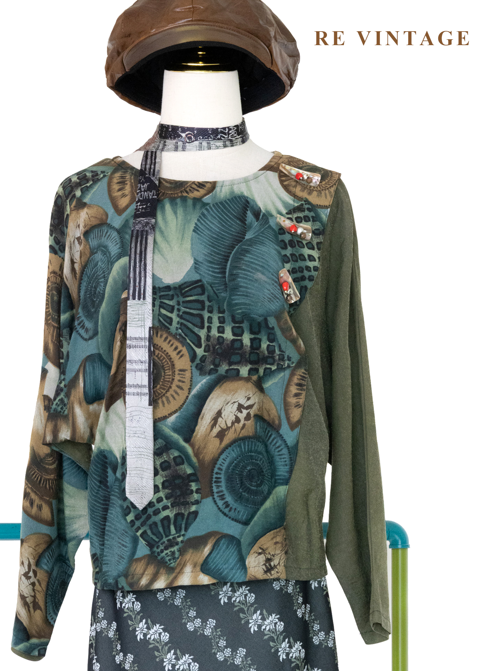 森林中的密談 - 藝術拼接衫落肩上衣7