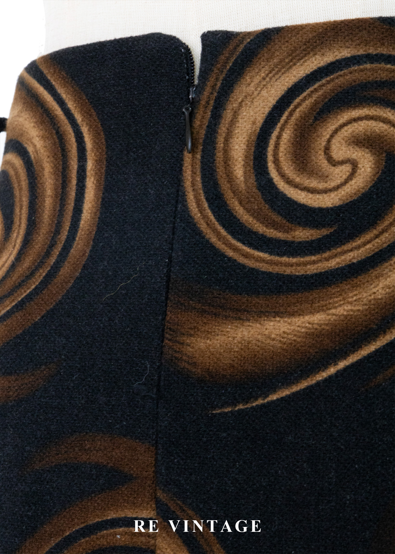 黑金宇宙漩渦秋冬美裙 (28")10