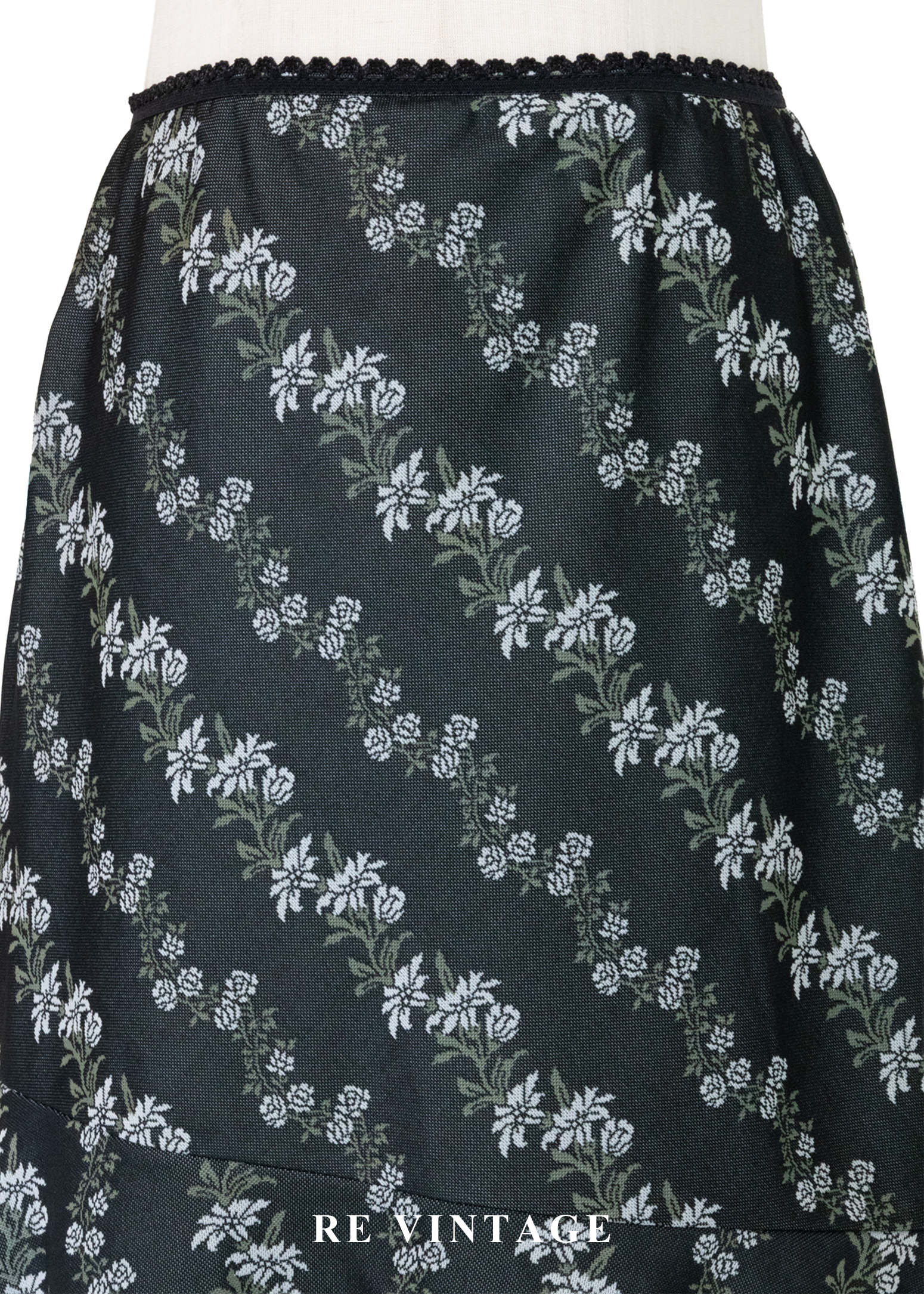 散落在夜裡的星芒歐式田園碎花裙(21-28")3