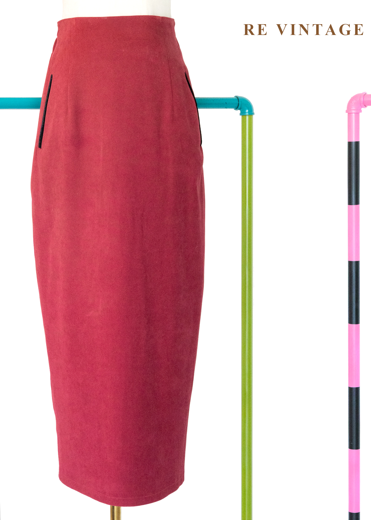 質感單品 - 磚紅色俐落剪裁的都市美裙(24-27")1