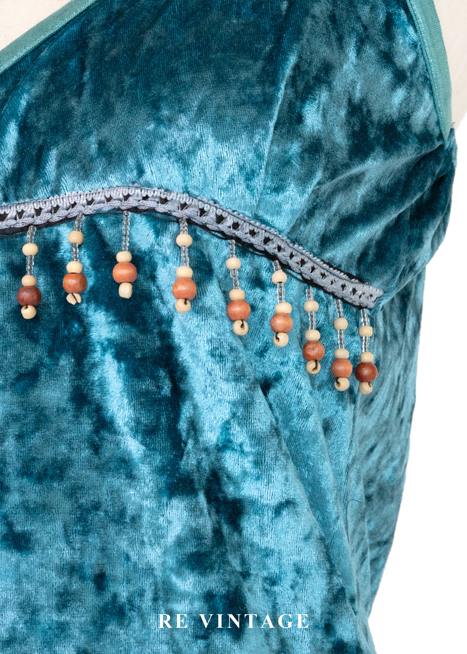 異國舞姬搖動木珠絨布背心5