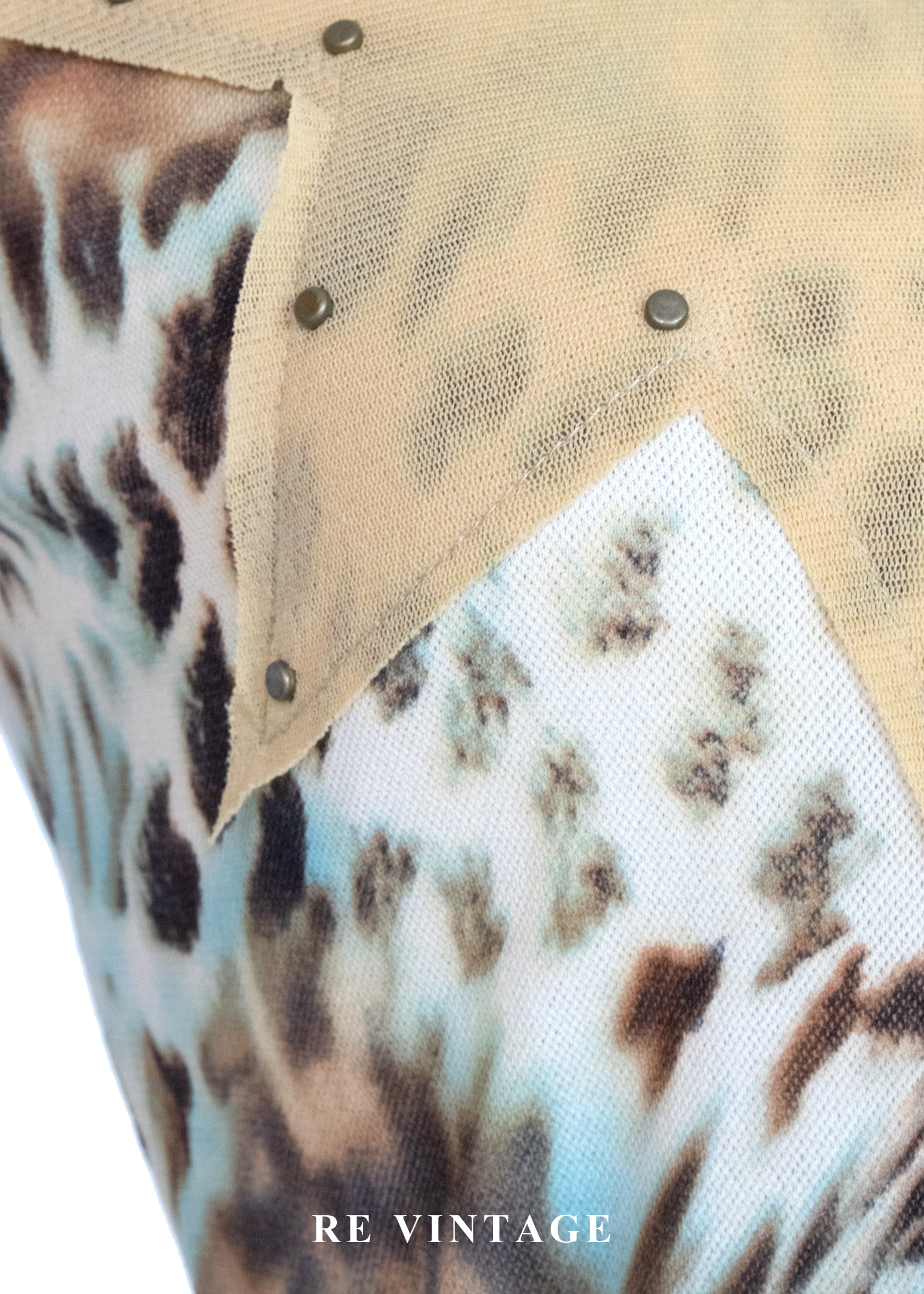 豹紋野性釘珠拼接上衣6