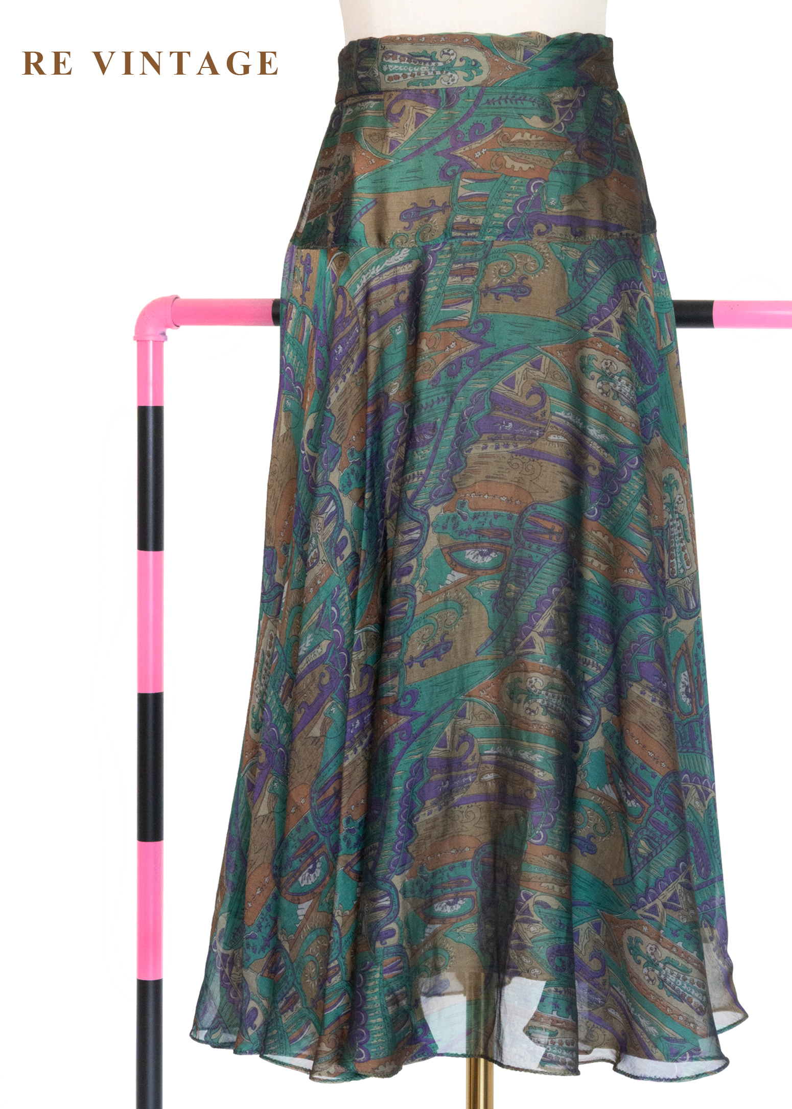 老城市的異國情調美裙（26-27"）