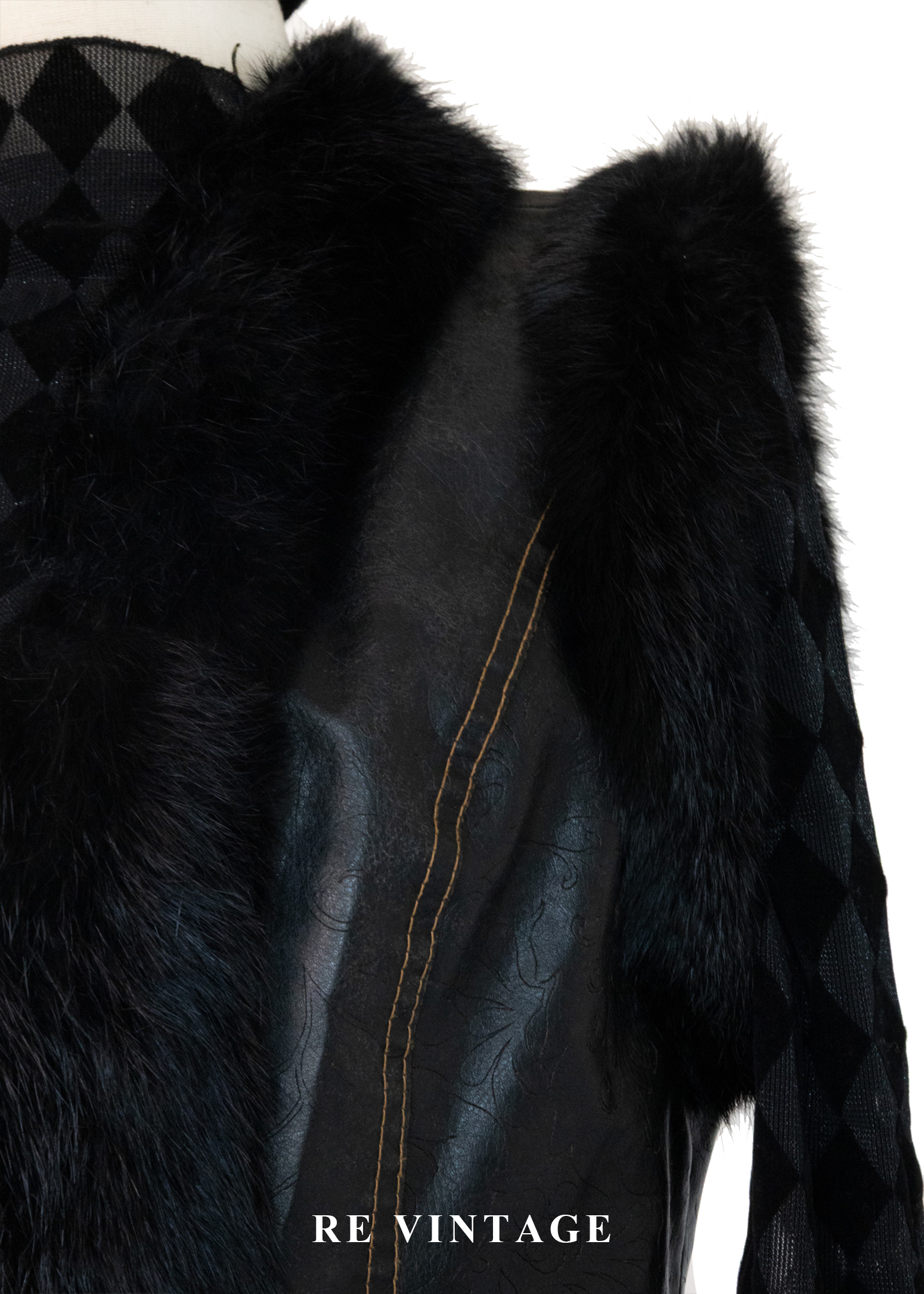 細緻壓花皮革毛毛背心7