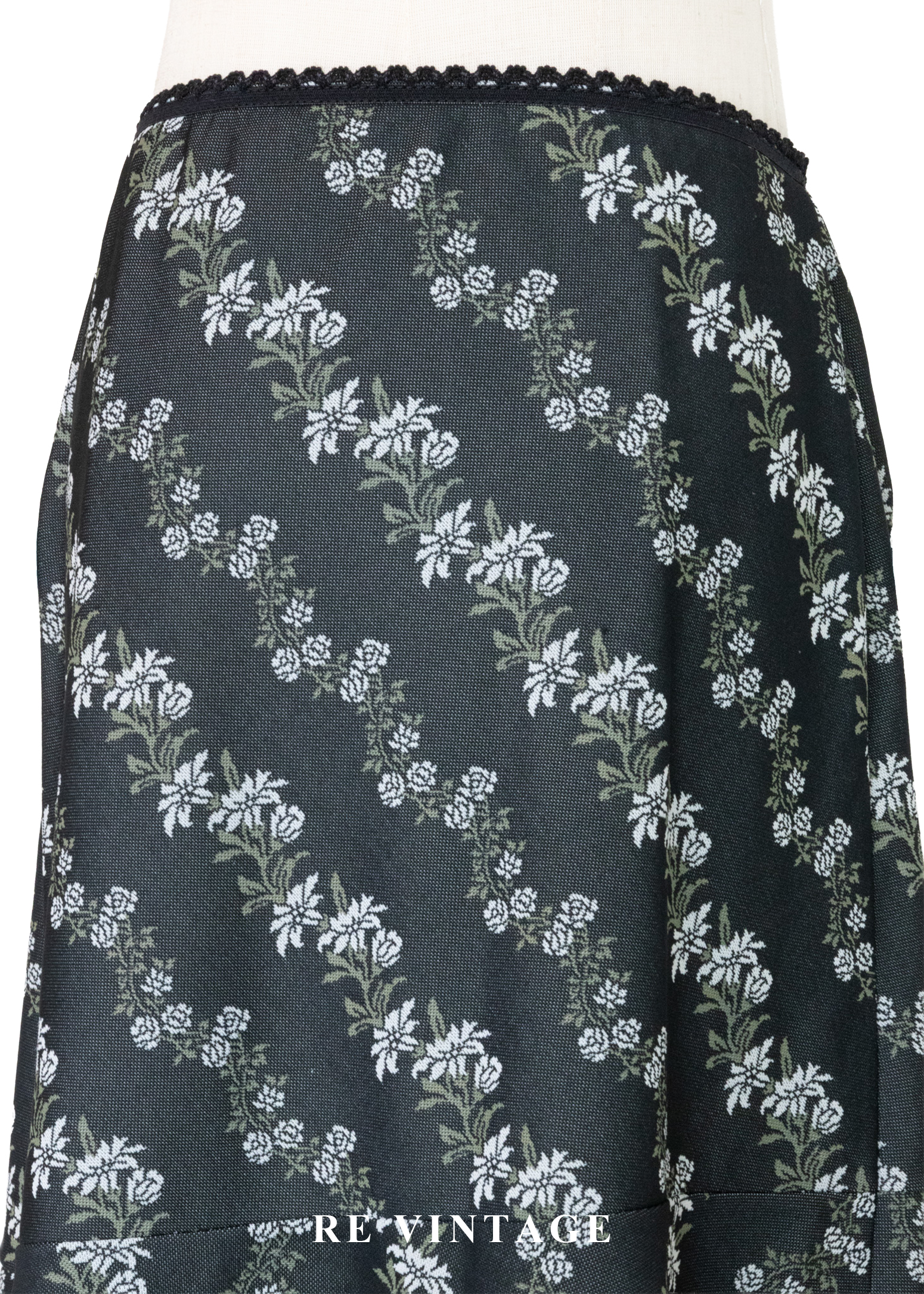 散落在夜裡的星芒歐式田園碎花裙(21-28")7