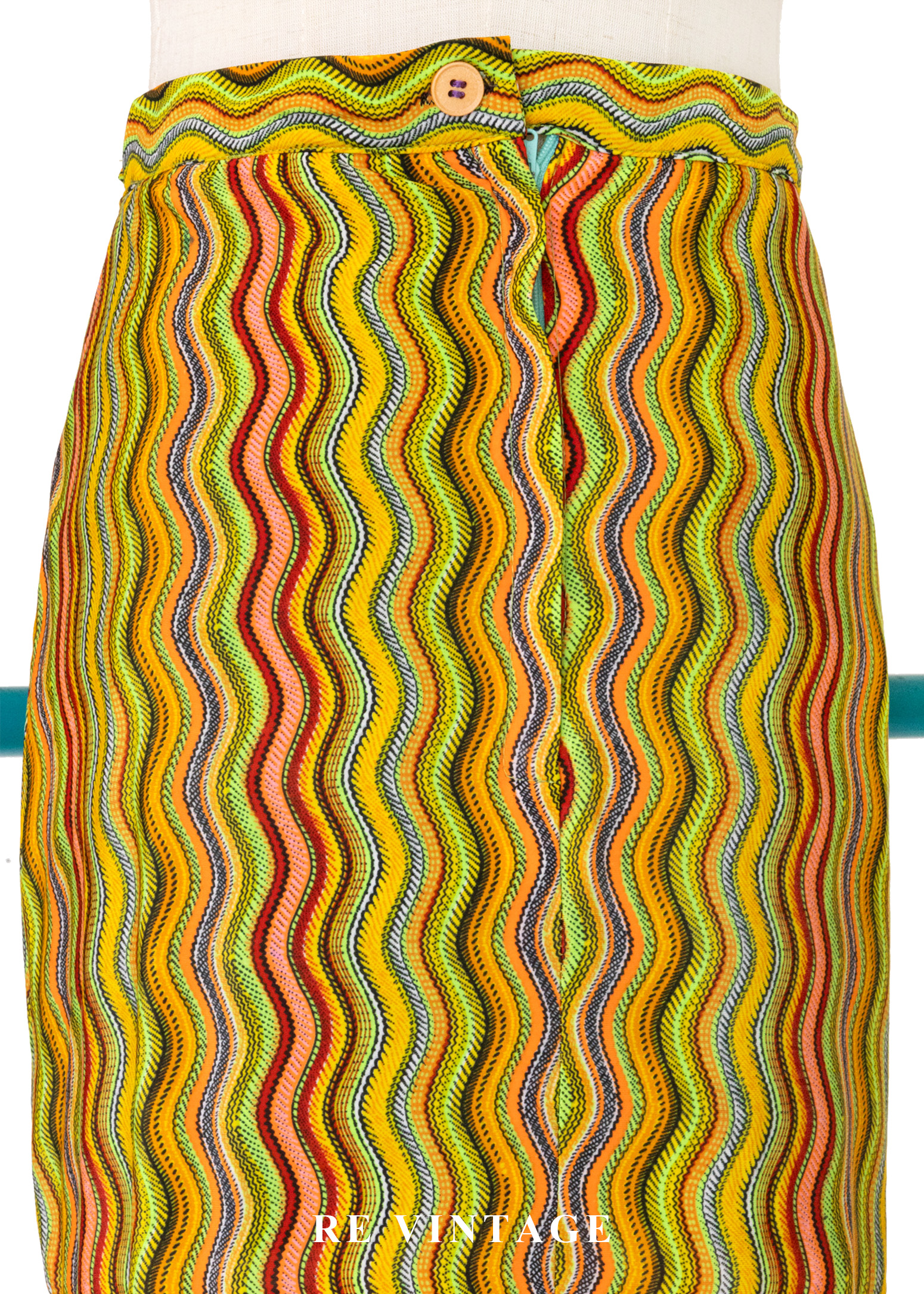 復古迷幻螢光波紋及膝裙(26")9