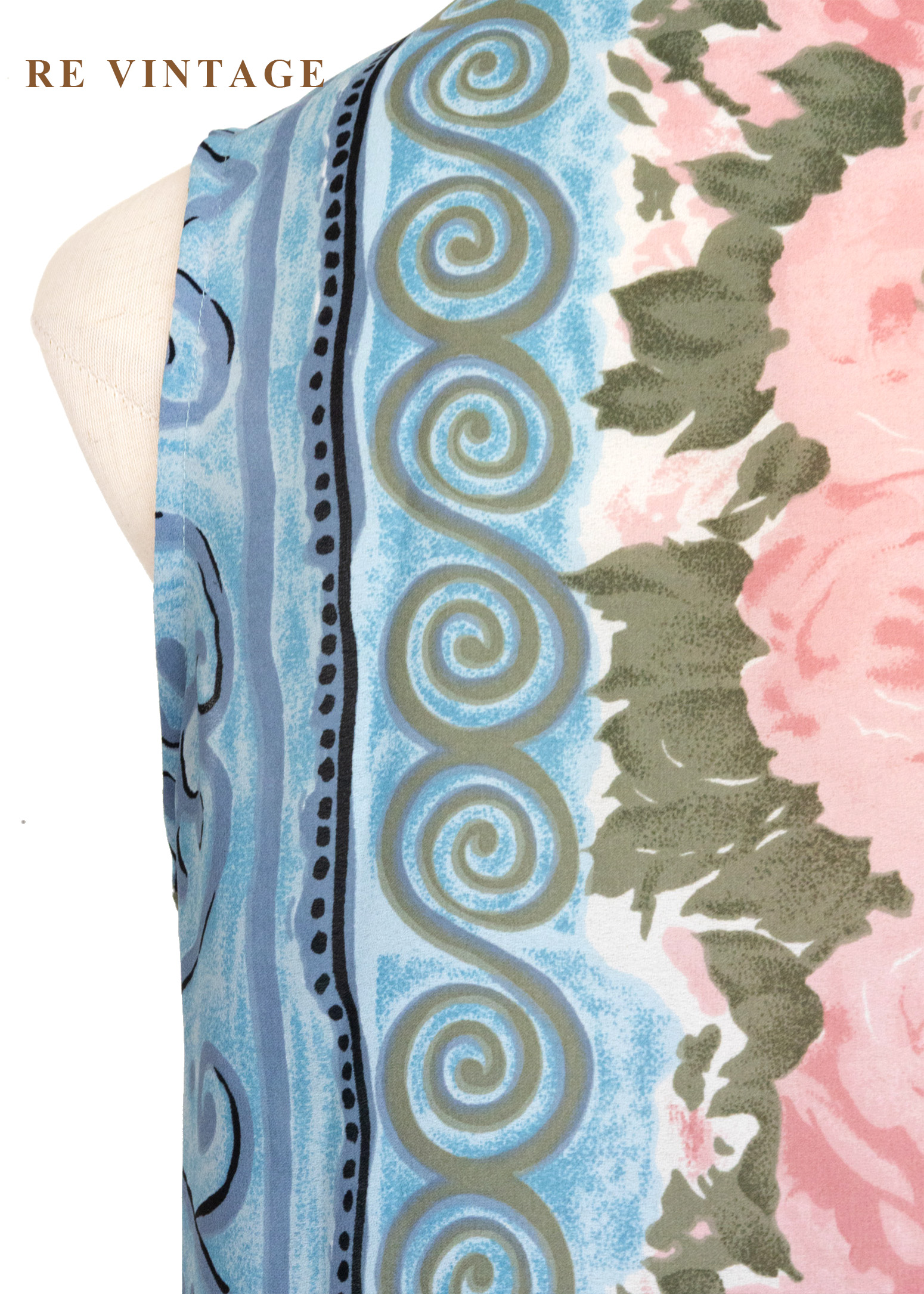 Rose Bloom 蔚藍天空玫瑰綻放長版背心10