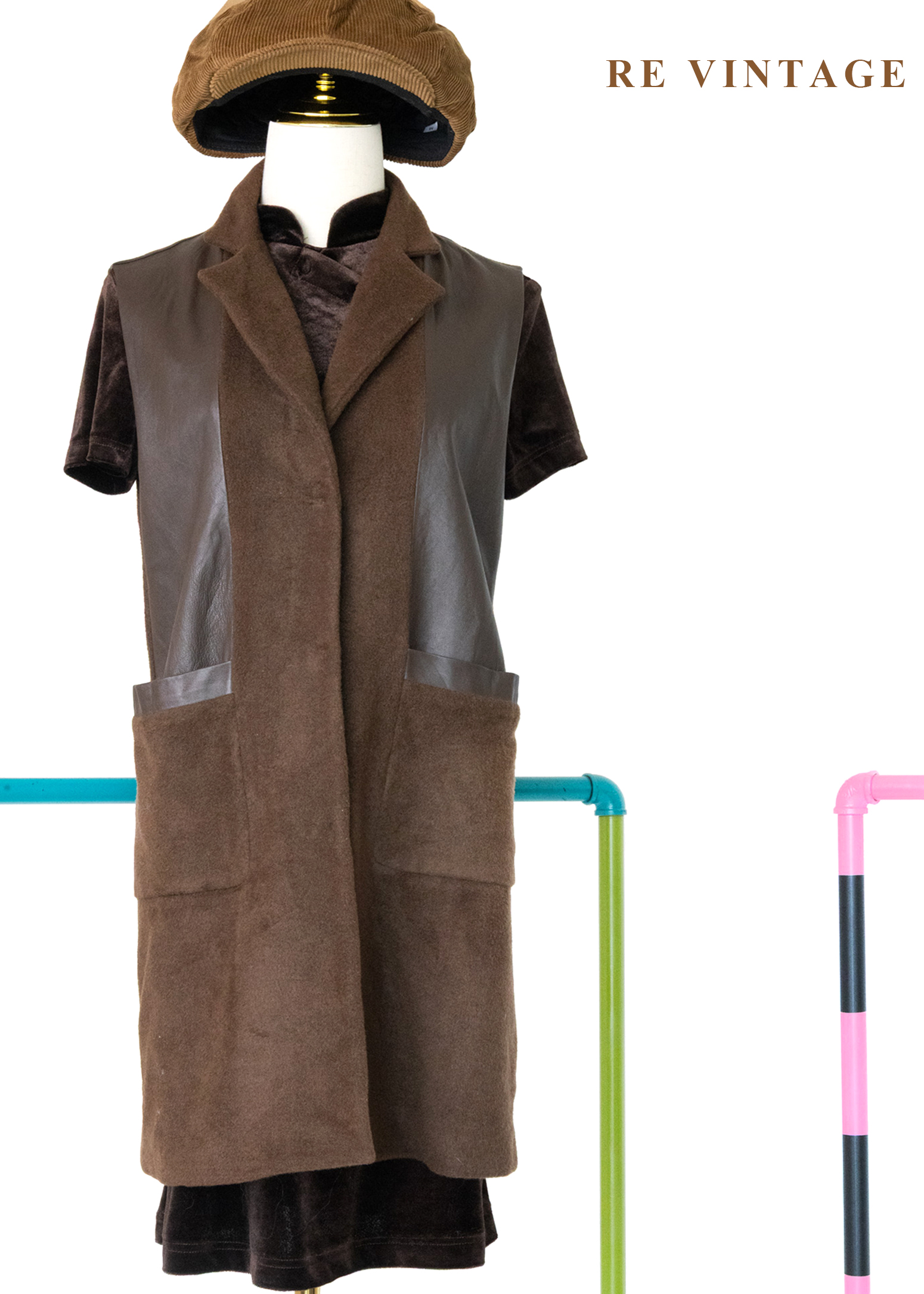 木桃色皮革拼接毛呢長版背心1