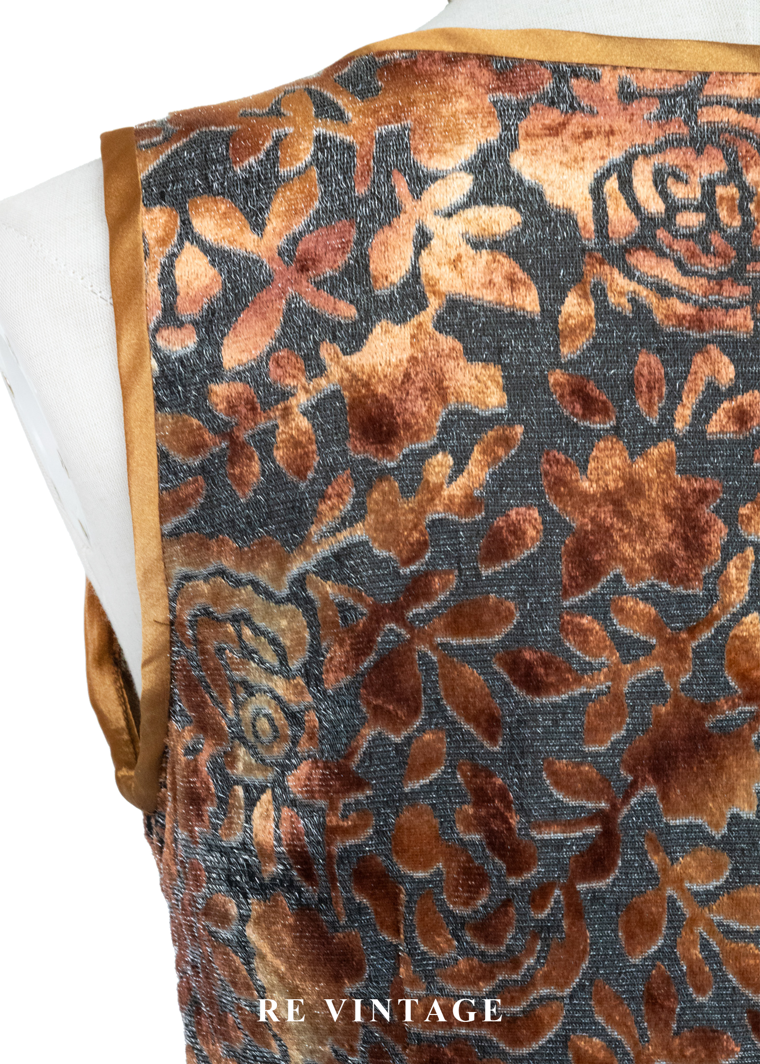 落日玫瑰 - 浮雕花絨背心10