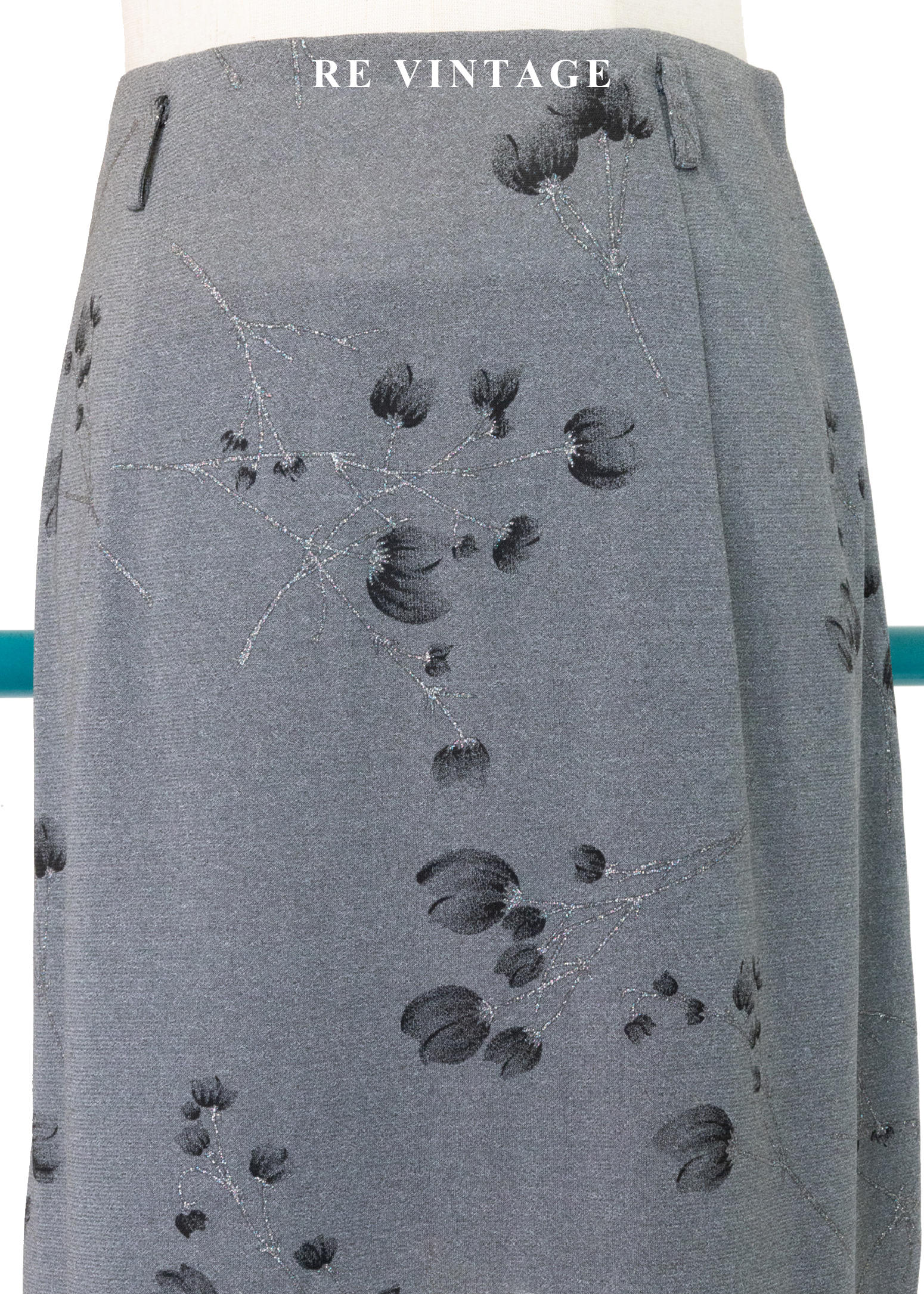 霧灰的花瓣與枝葉短裙(26")3