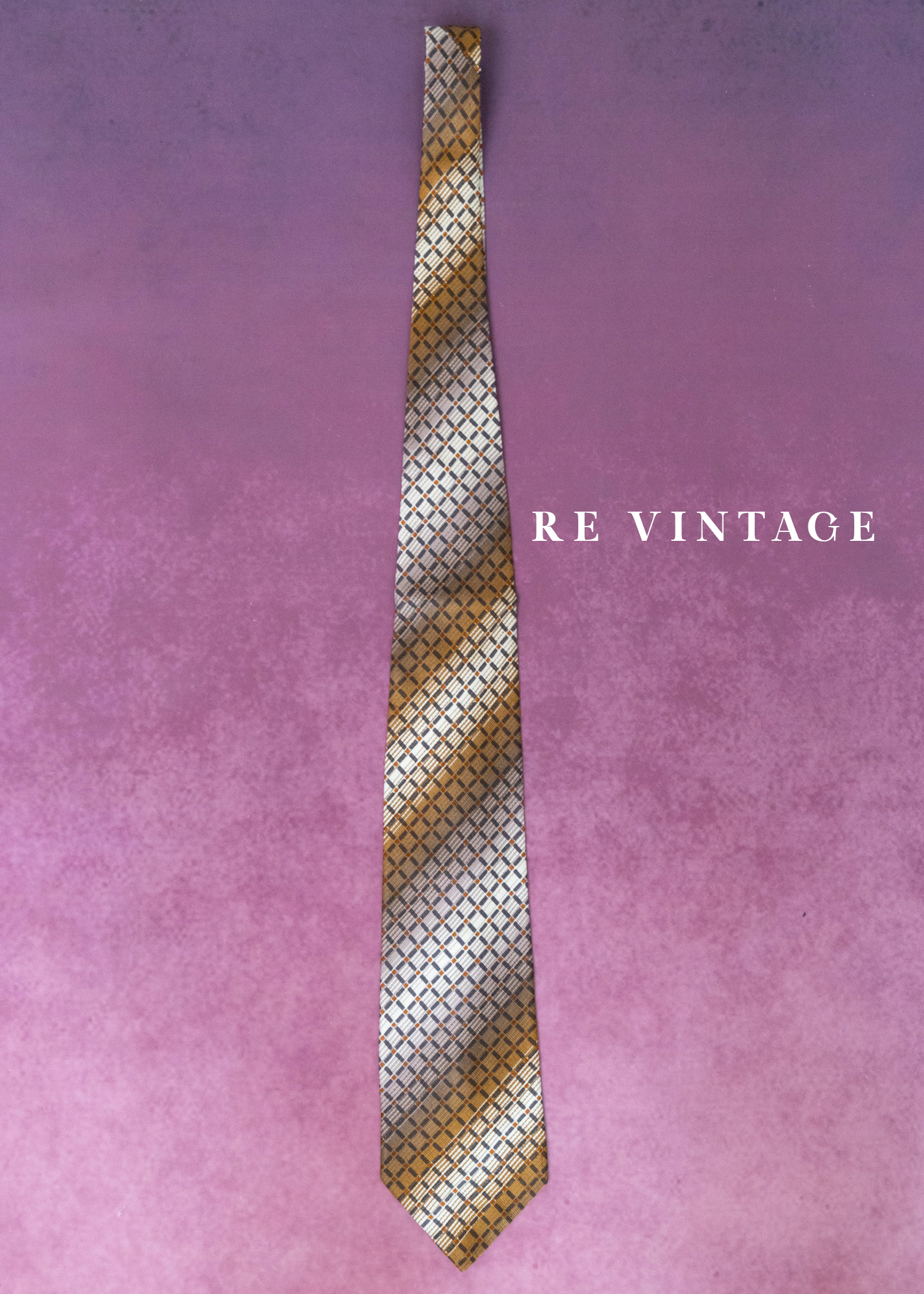 褐霧斜影格紋排列領帶3