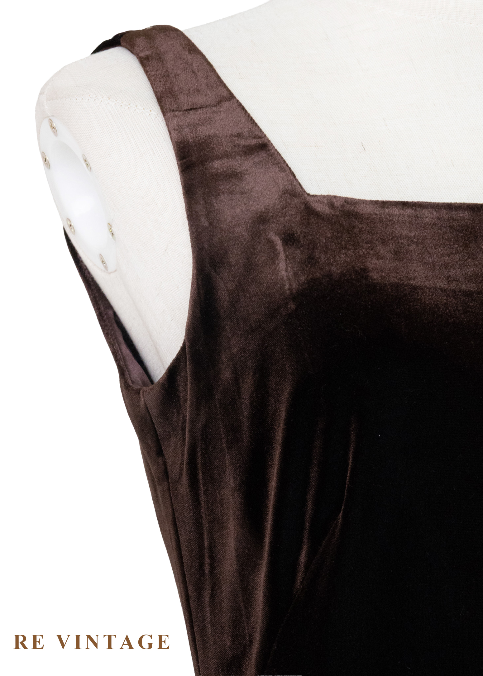 質感單品 - 迷人巧克力色絨布迷你洋裝5