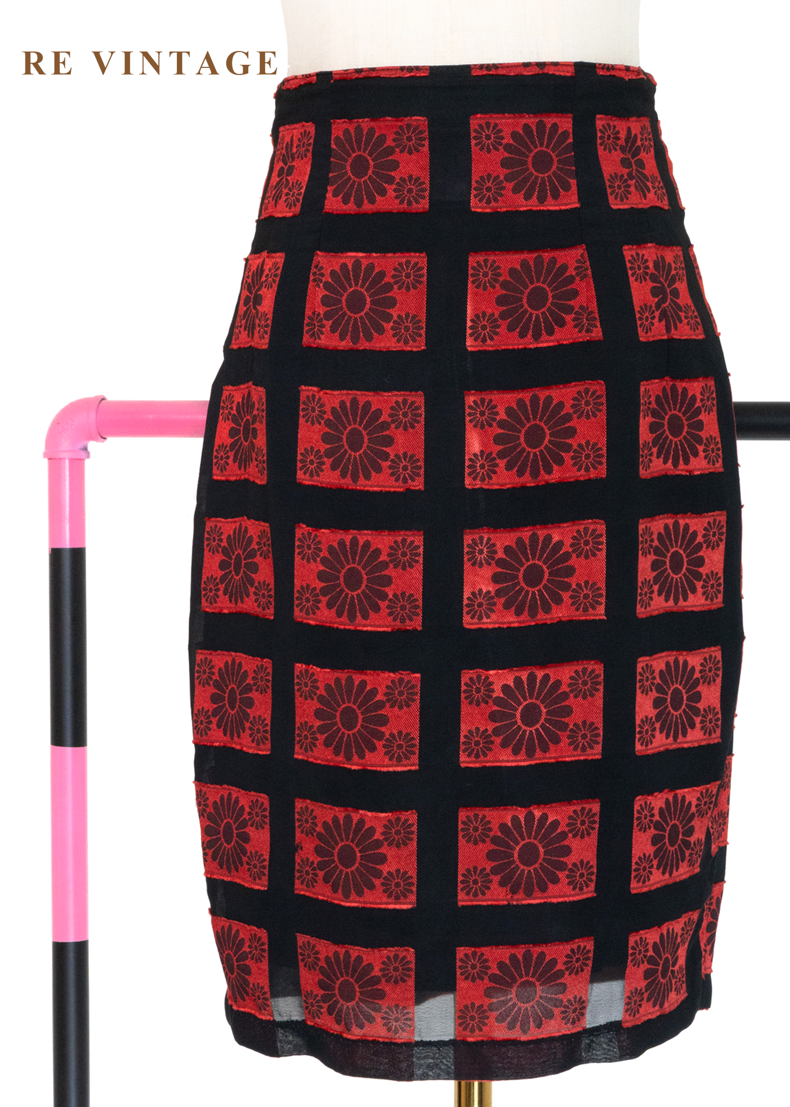 紅黑花朵定格照片高腰短裙（29"）