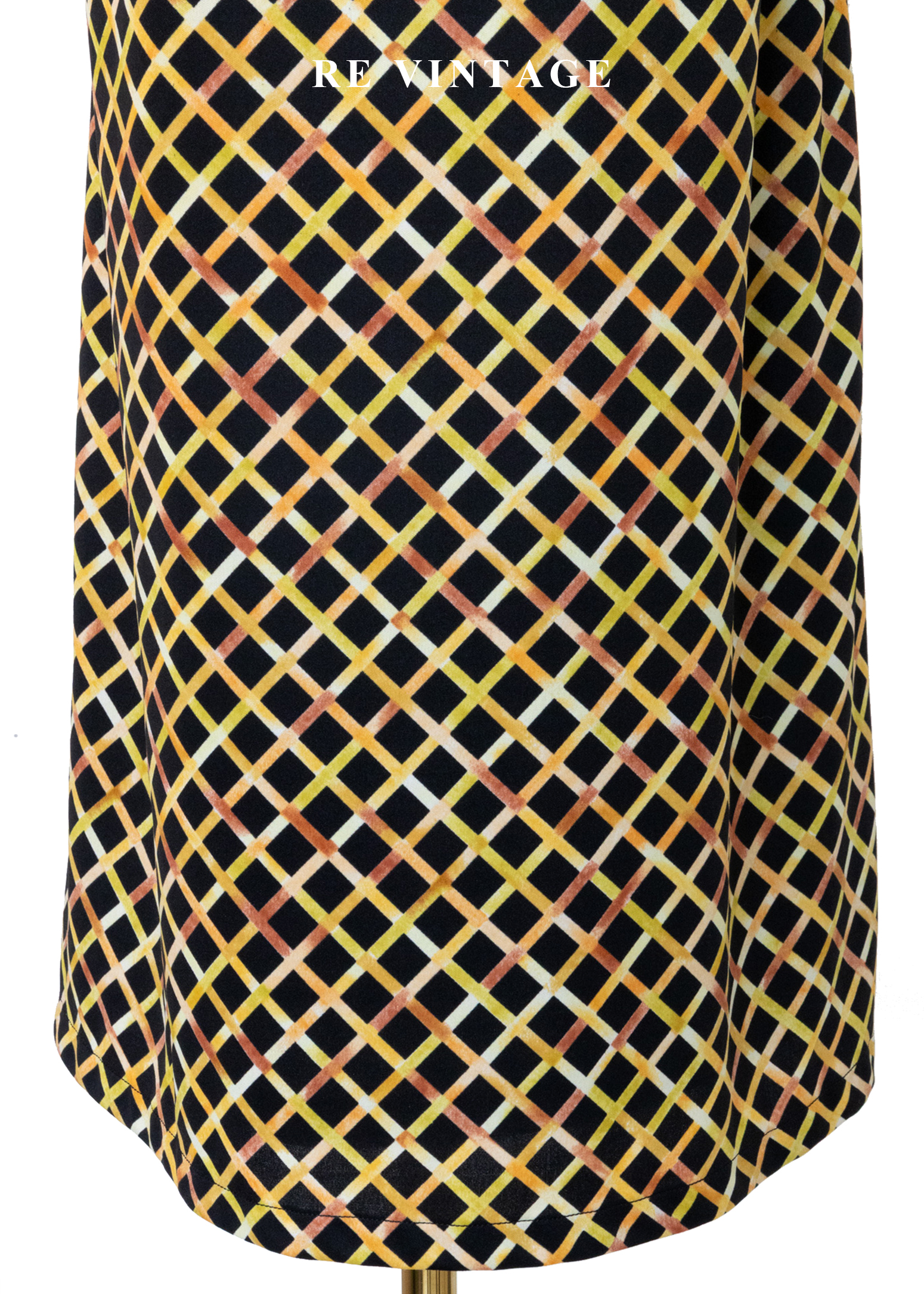 強烈黑與黃菱格紋長裙(26")8