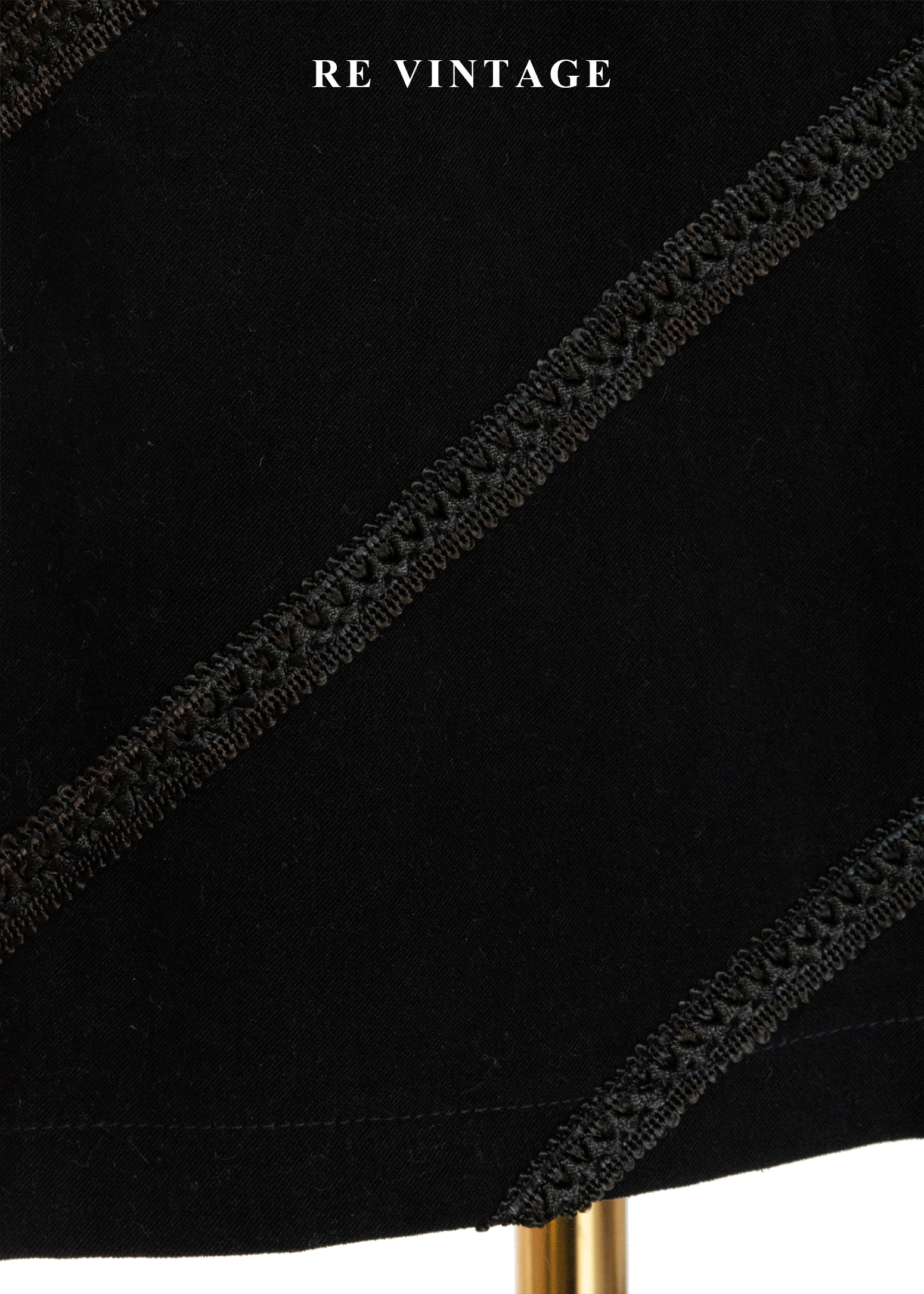 斜向筆畫柔和線條中長裙(29")6