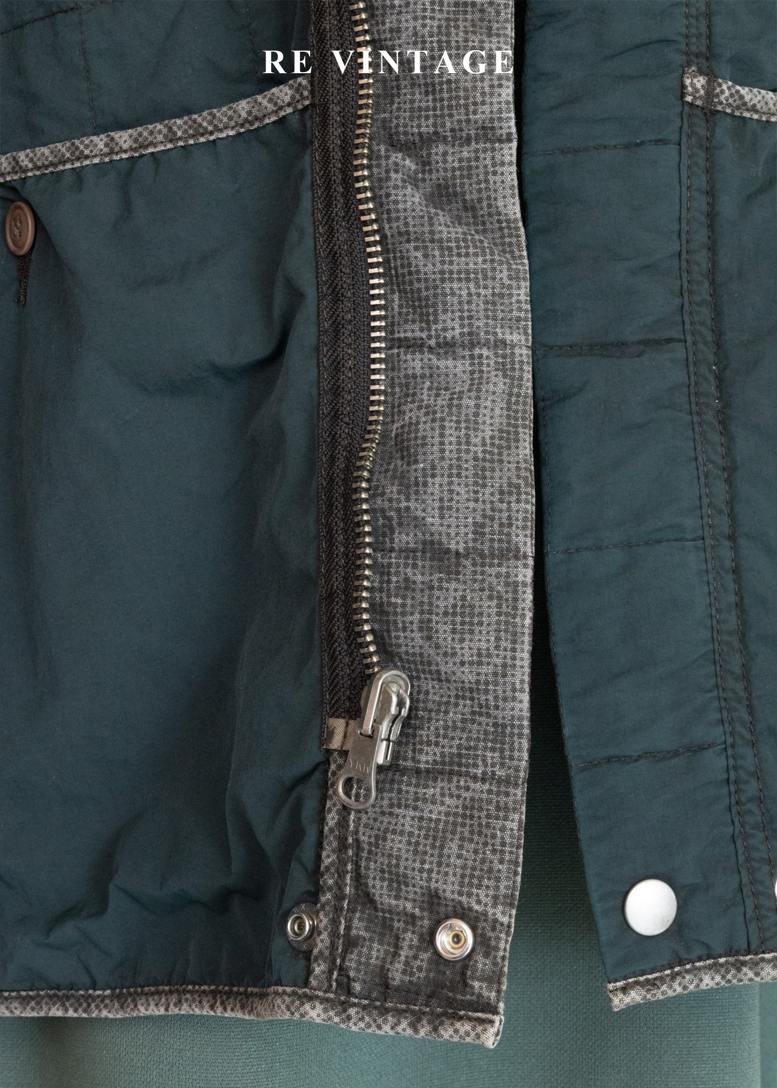 重磅水洗迷幻格紋硬挺夾克15