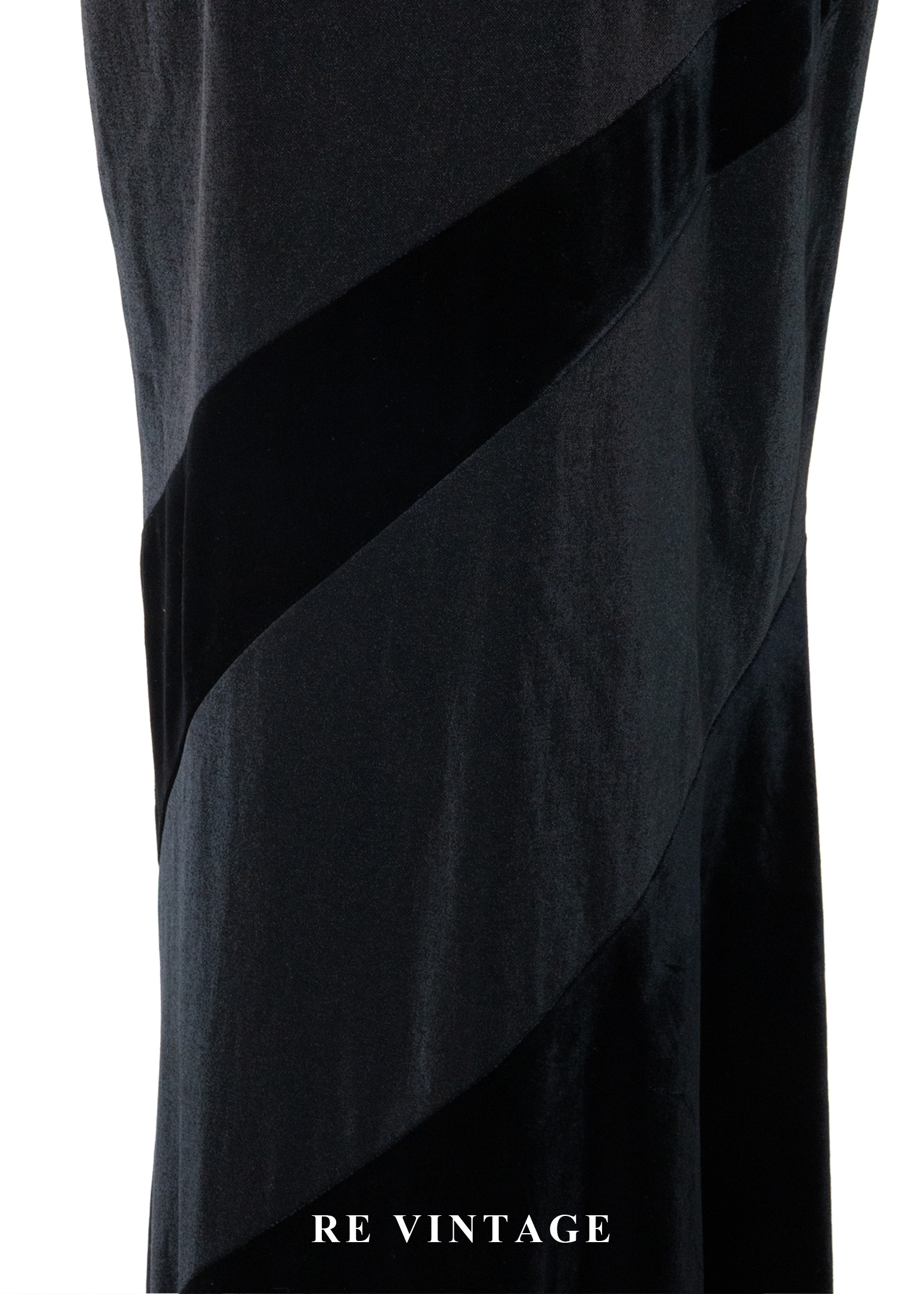 深邃層次流動弧形高腰長裙(24")6