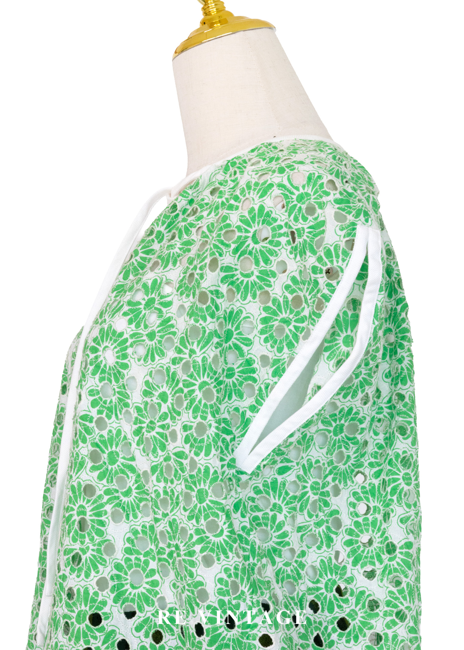 清新俏皮蕾絲花紋寬版上衣/迷你洋裝8