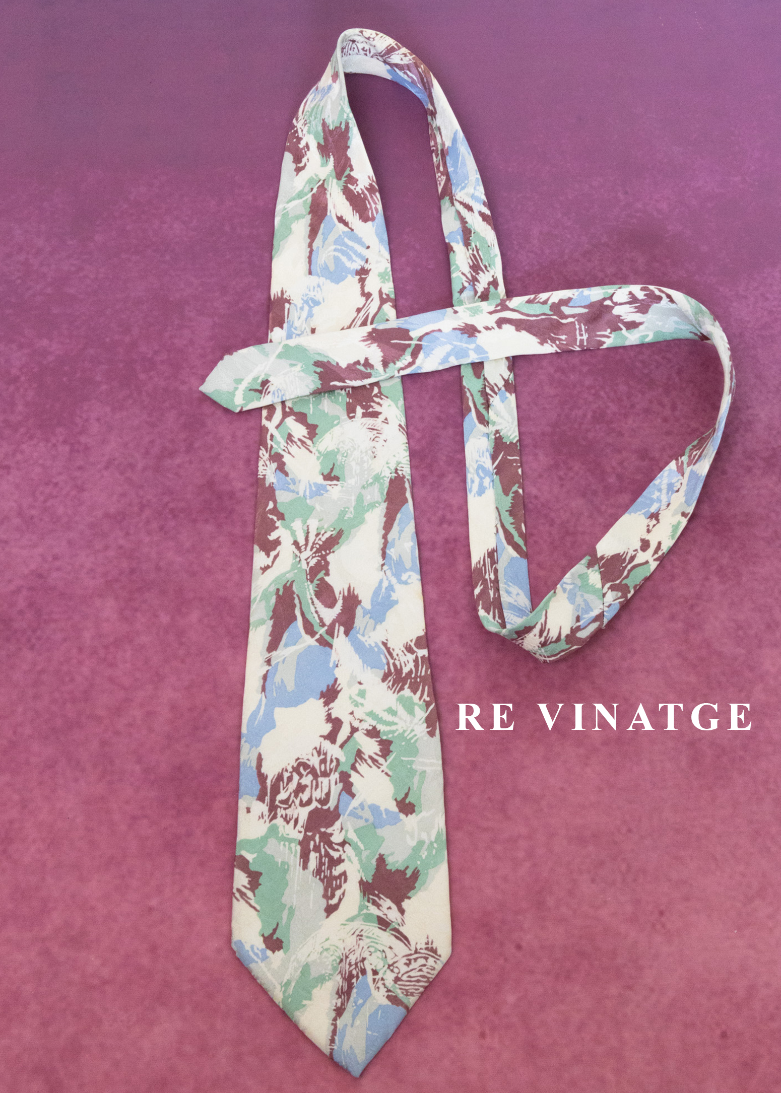 筆觸下的溫柔薄荷葡萄色畫布領帶