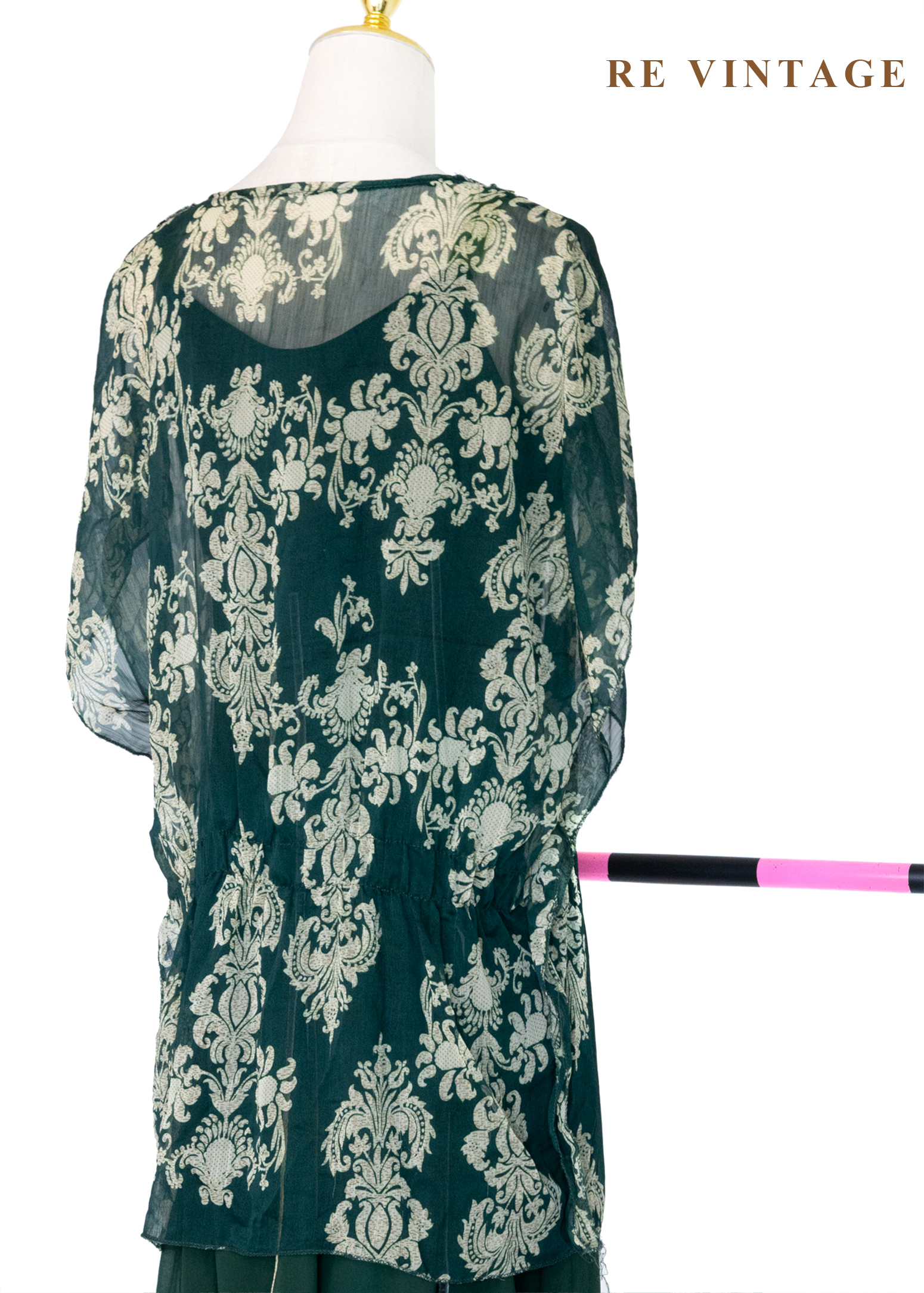 東歐精緻圖騰流蘇硬幣垂墜感上衣8