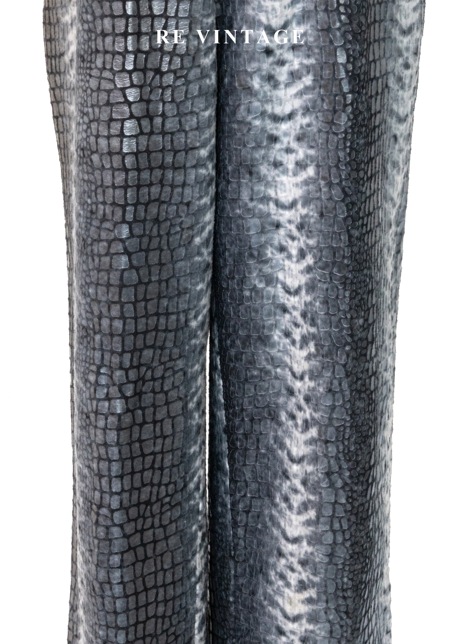 銀灰鱗紋質感冷冽高腰長褲(26-32")4